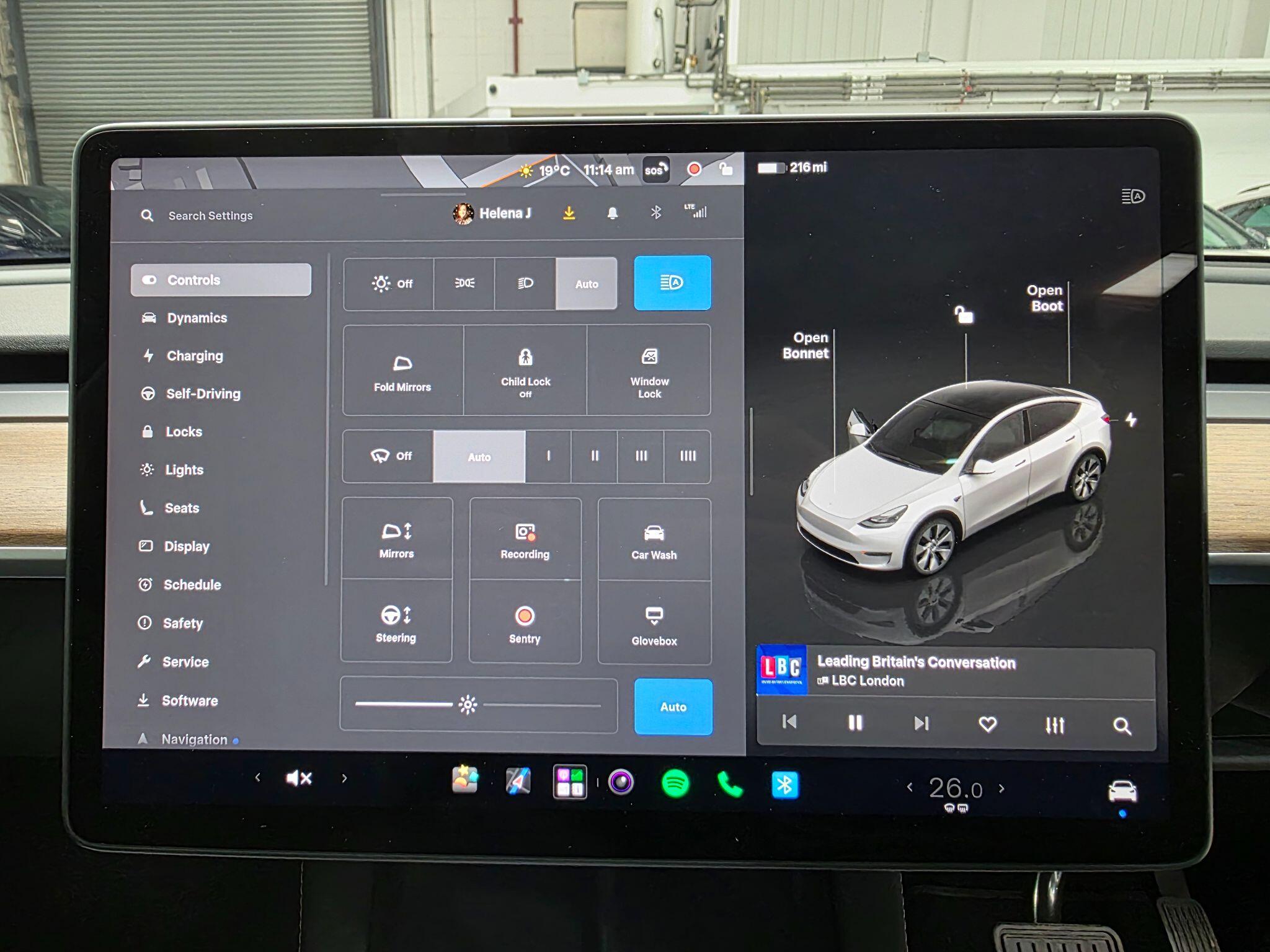 Tesla Model Y view 8