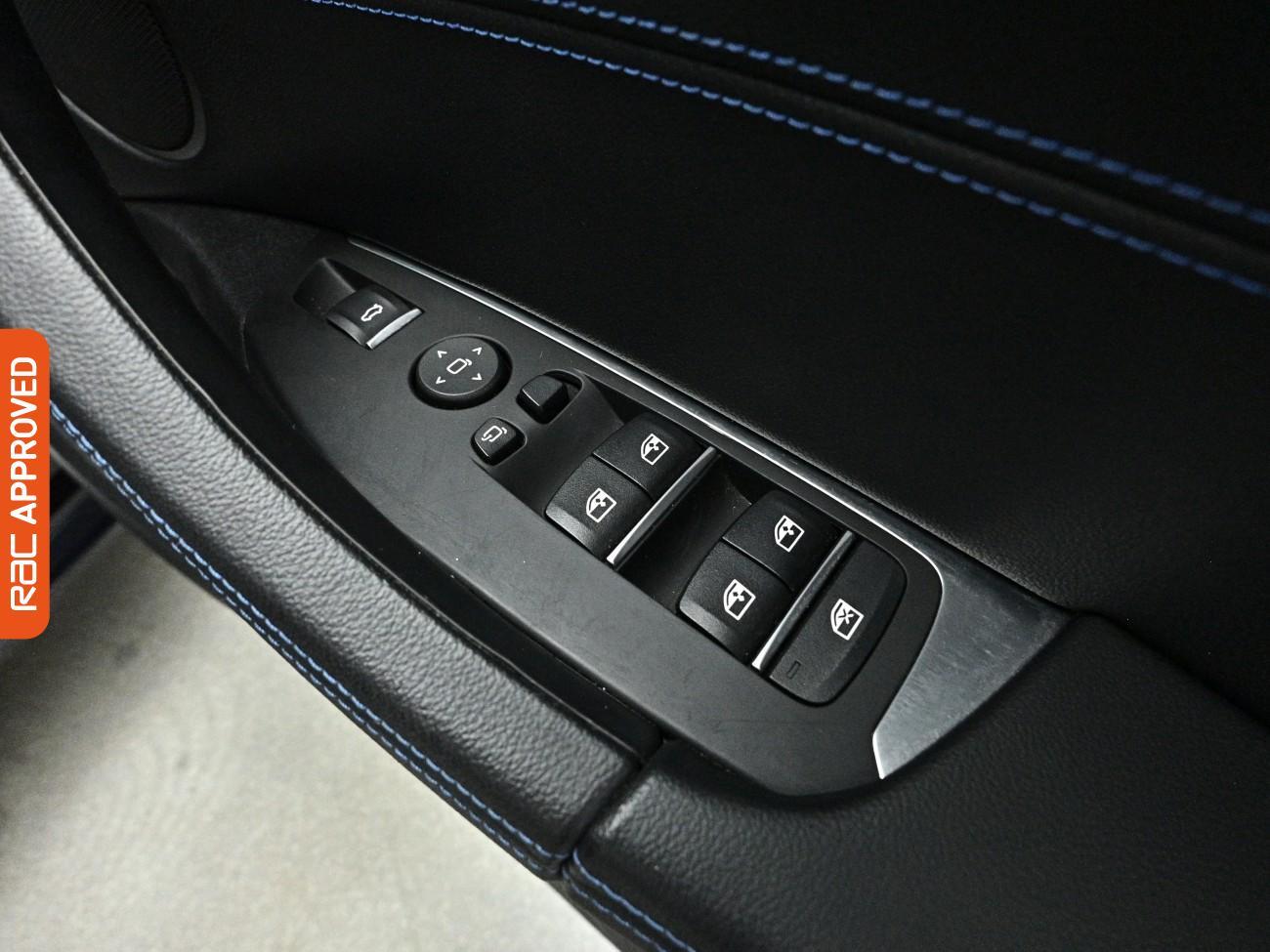 BMW X3 view 28
