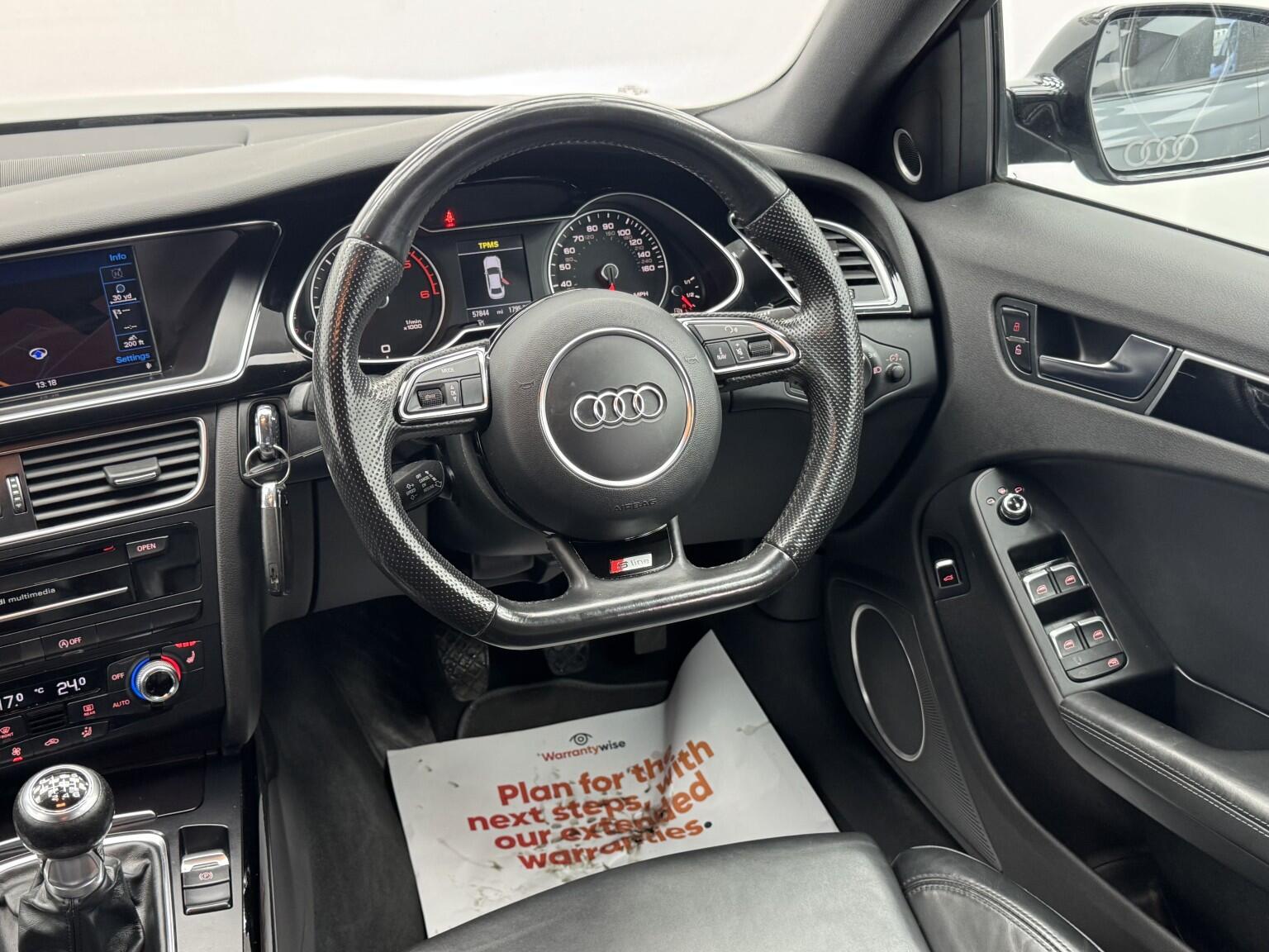 Audi A4 view 33