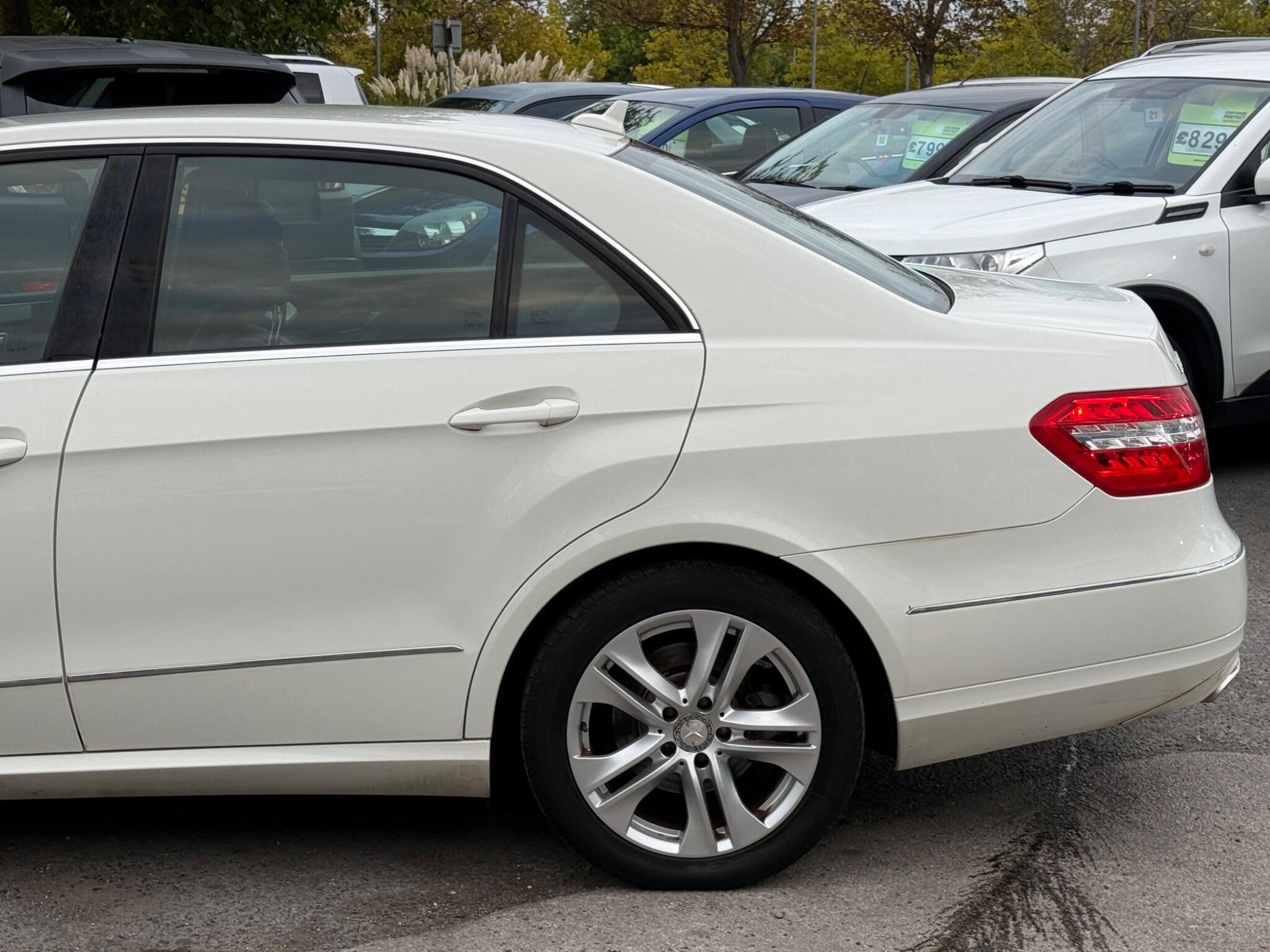 Mercedes-Benz E Class - Image 12