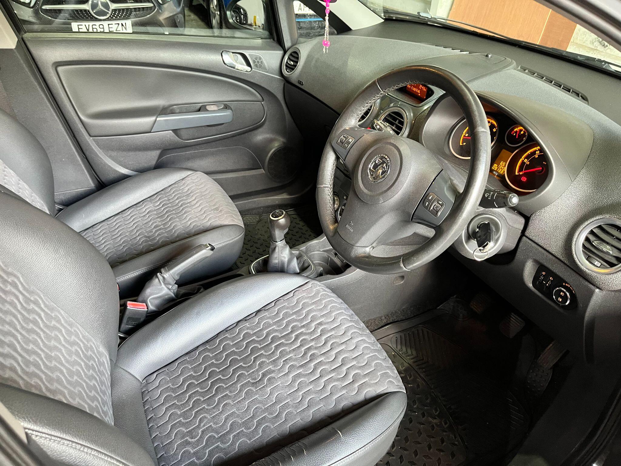 Vauxhall Corsa view 17