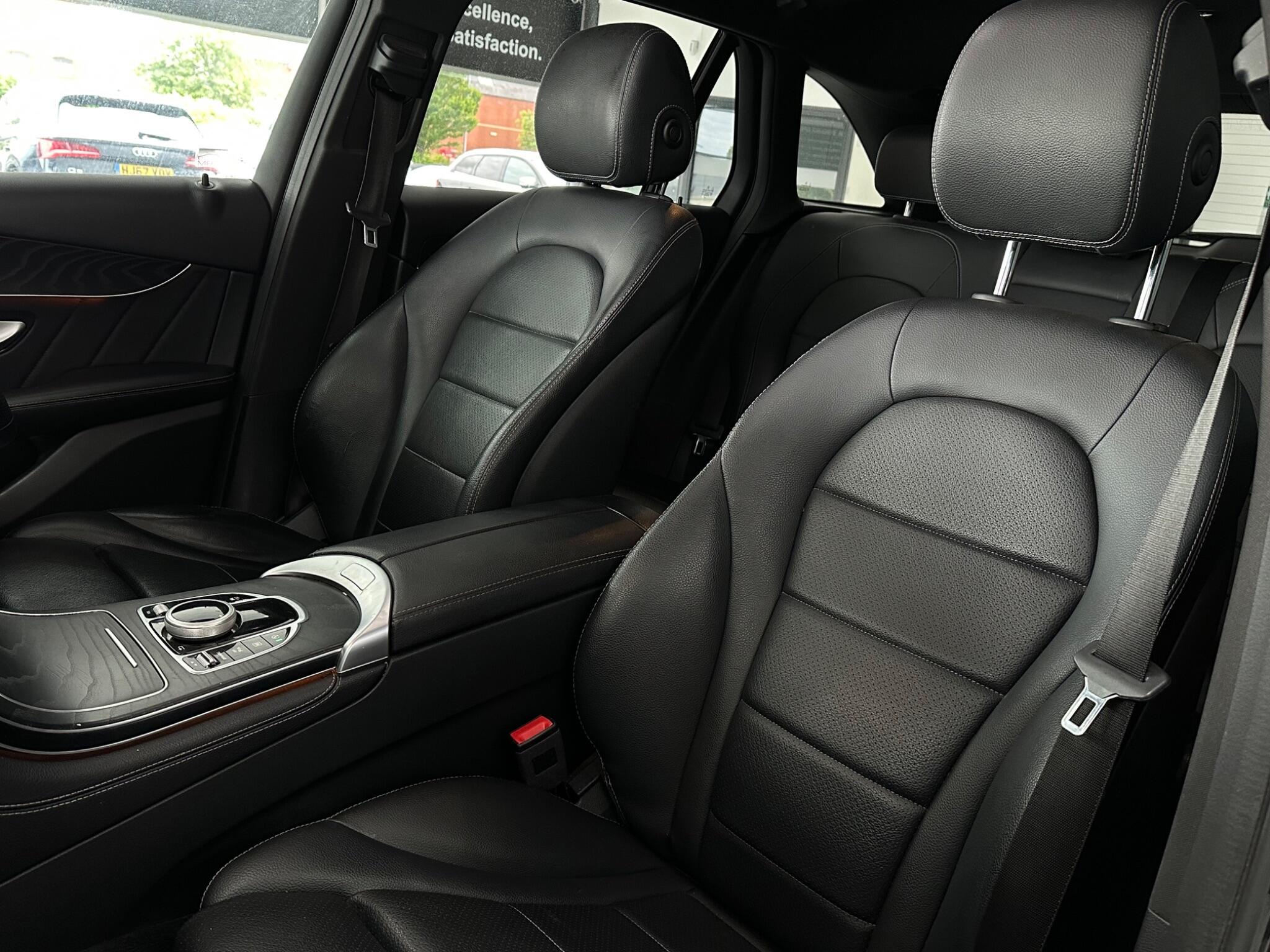 Mercedes-Benz GLC view 41