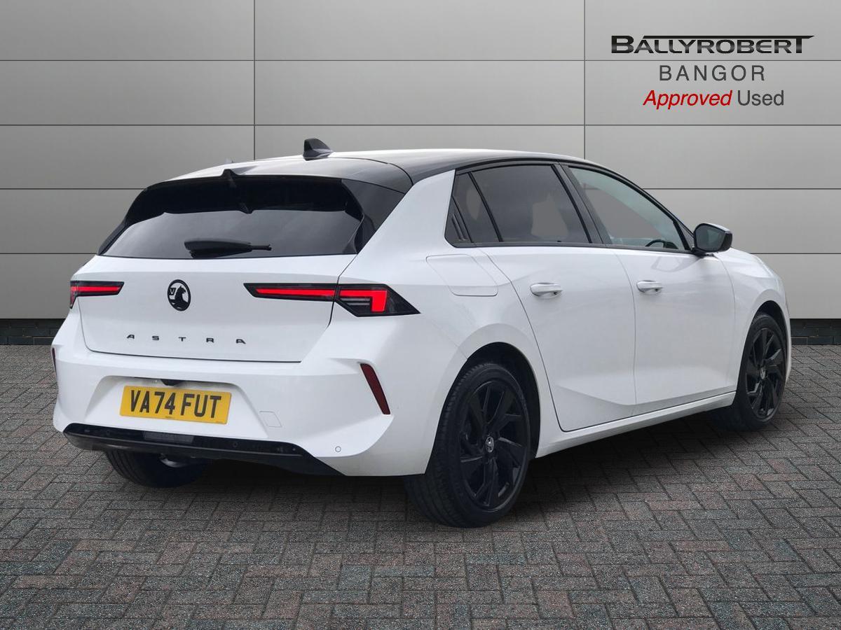 Vauxhall Astra view 15