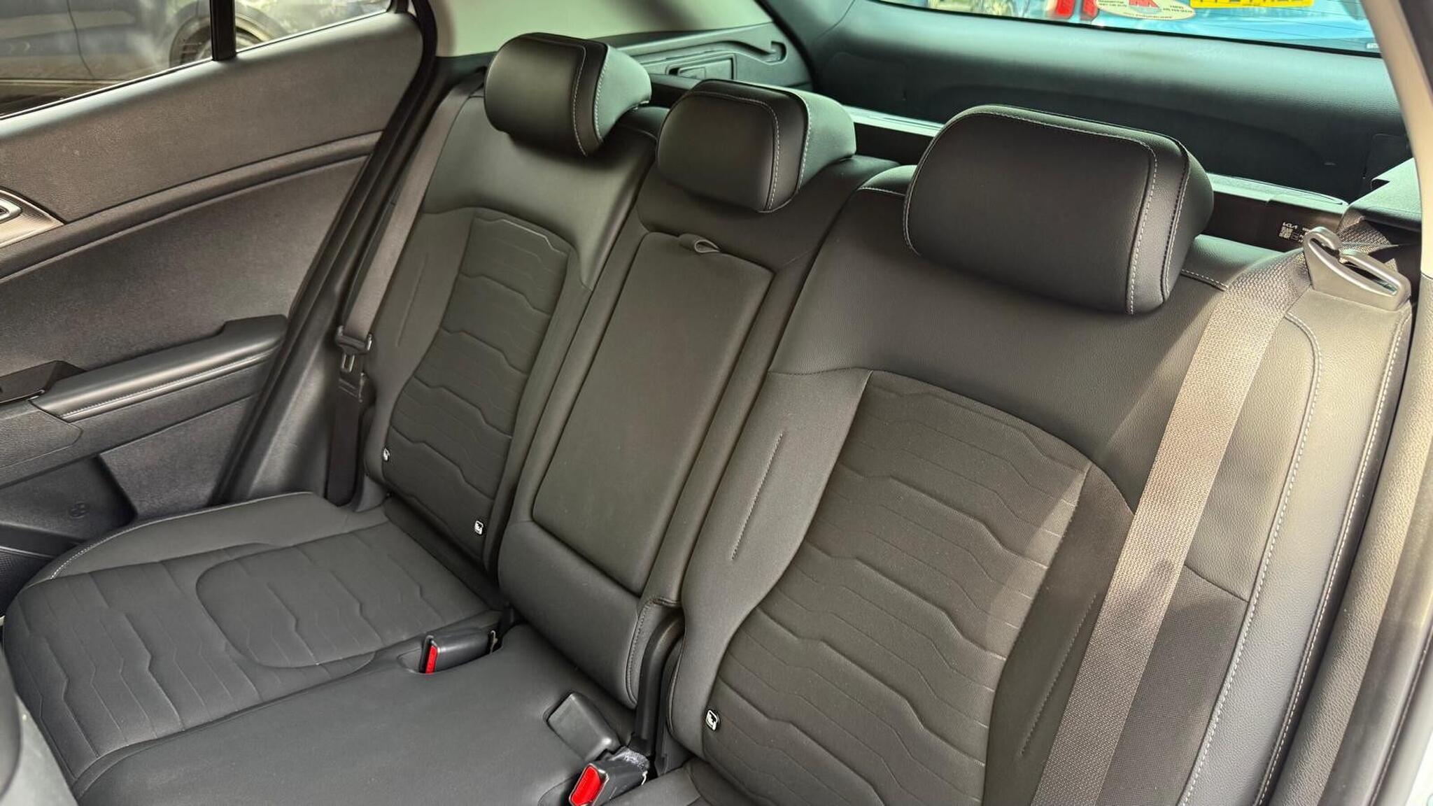 Kia Sportage view 29