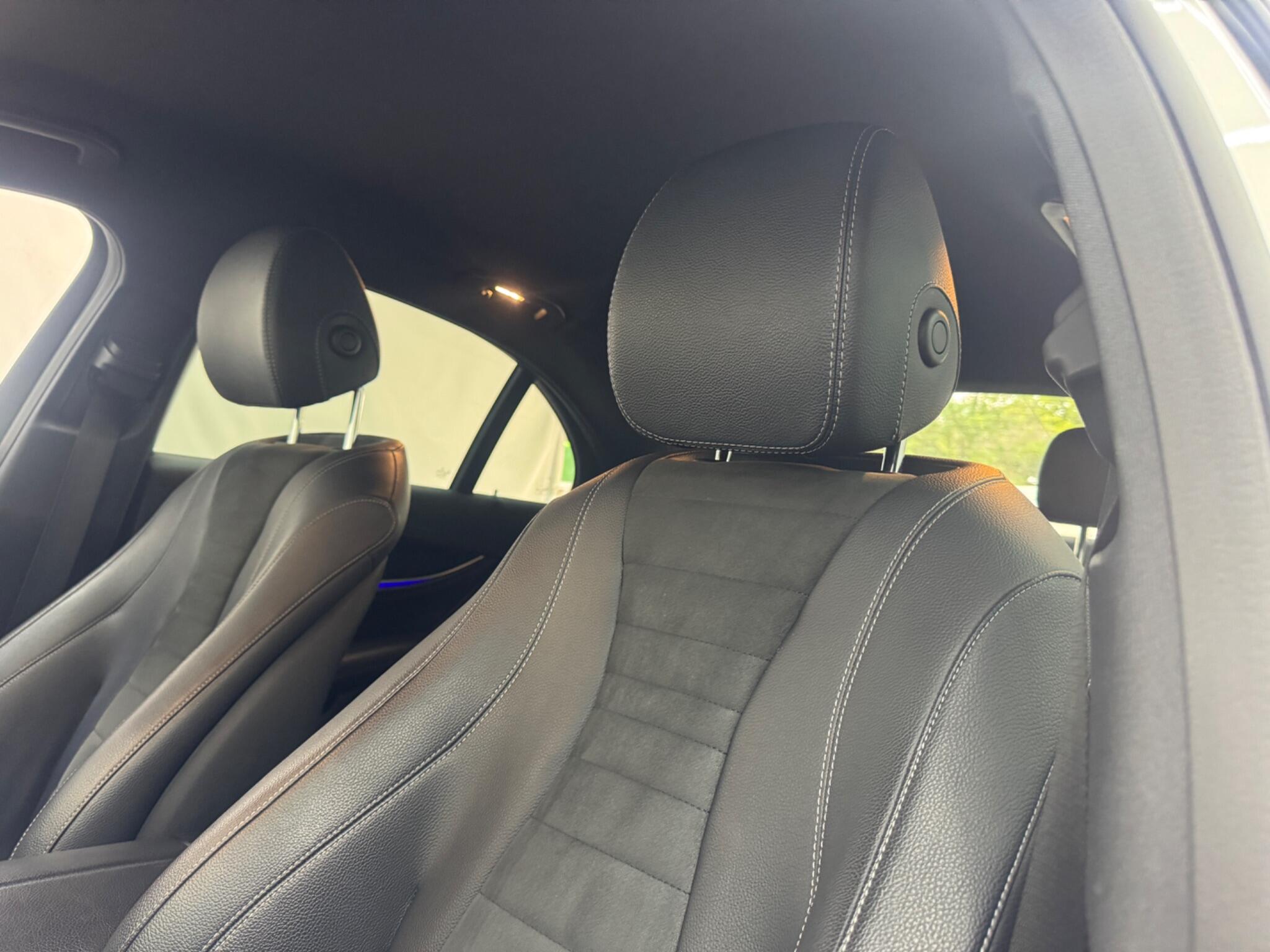 Mercedes-Benz E Class view 54
