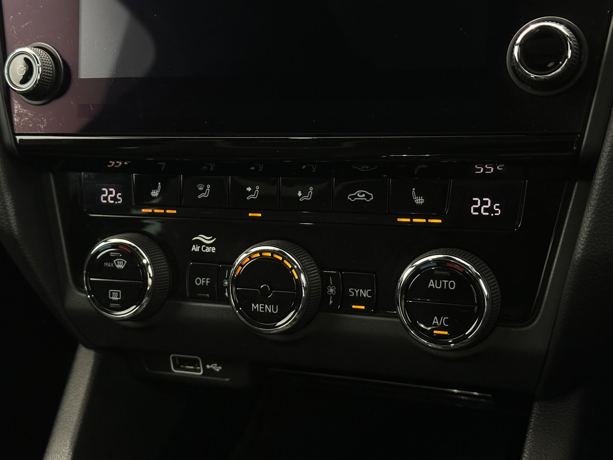 Skoda Octavia view 20