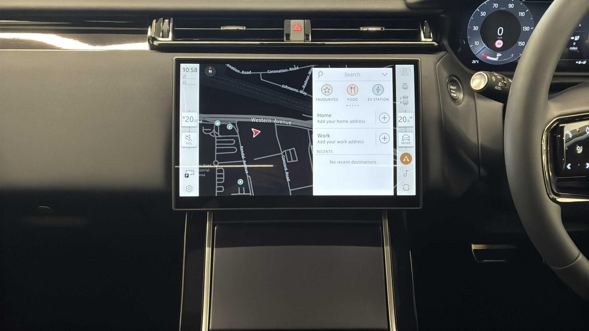 Land Rover Range Rover Velar view 11