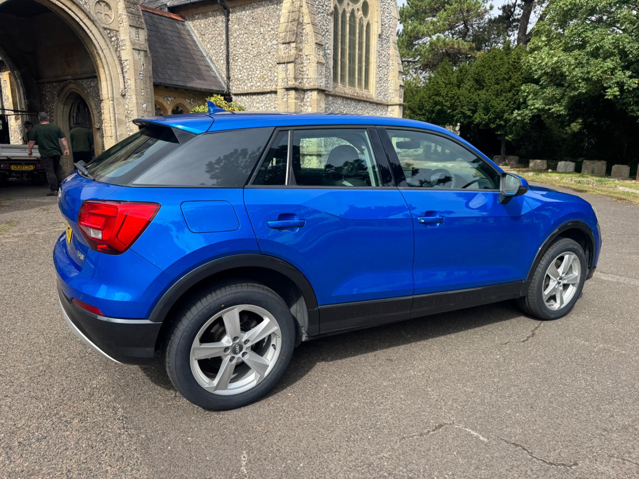 Audi Q2 view 20