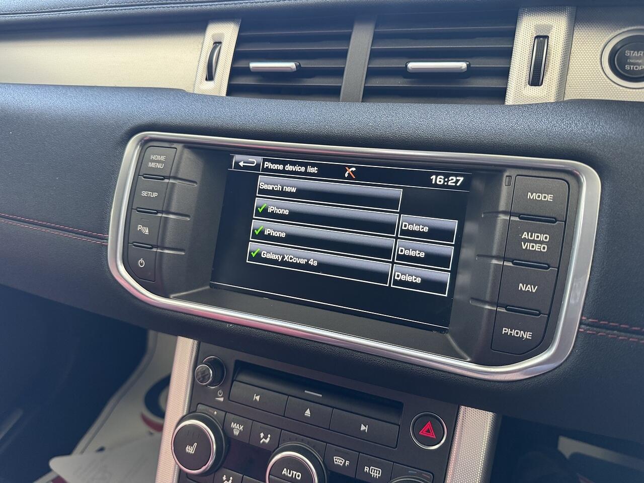 Land Rover Range Rover Evoque view 20