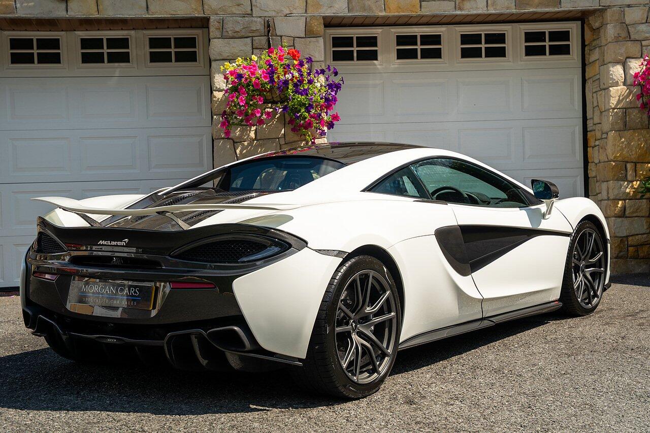 McLaren 570S view 21