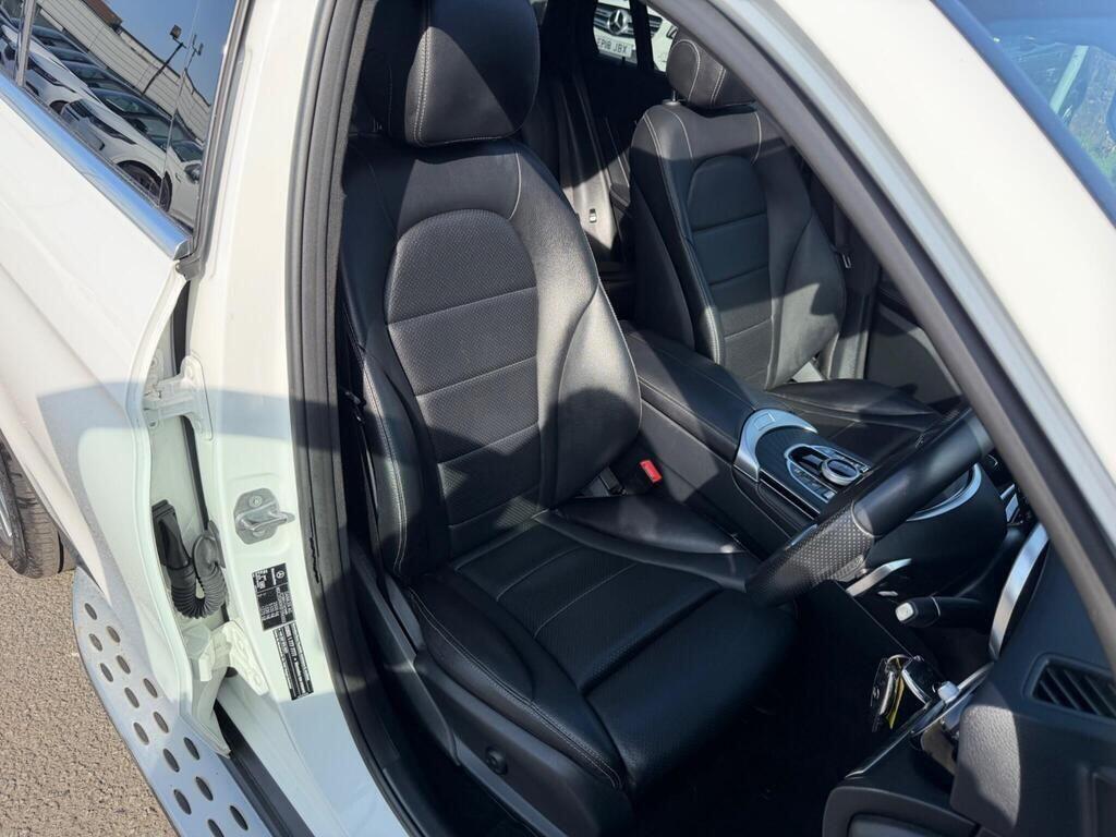 Mercedes-Benz GLC view 18