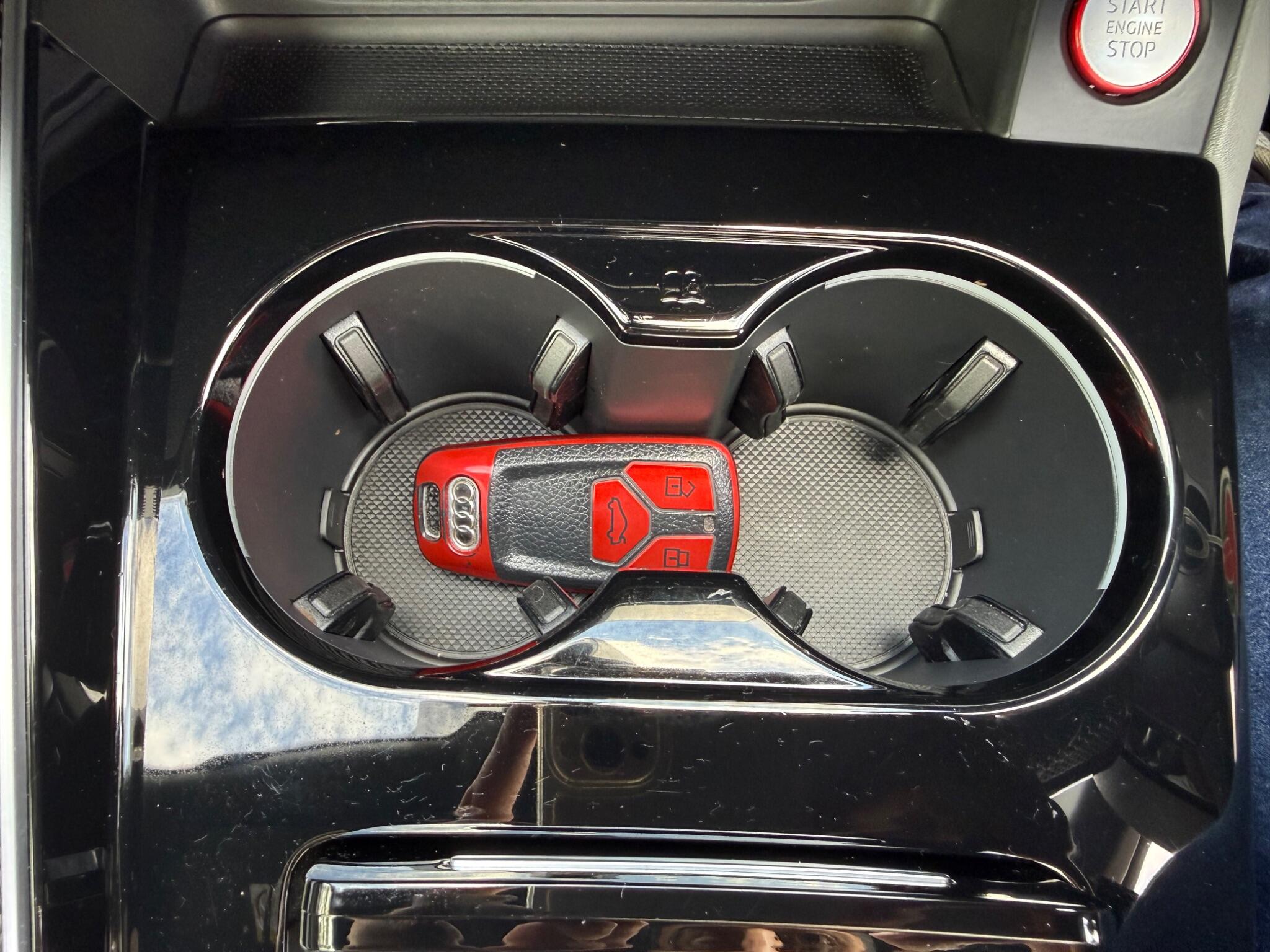 Audi S4 view 39