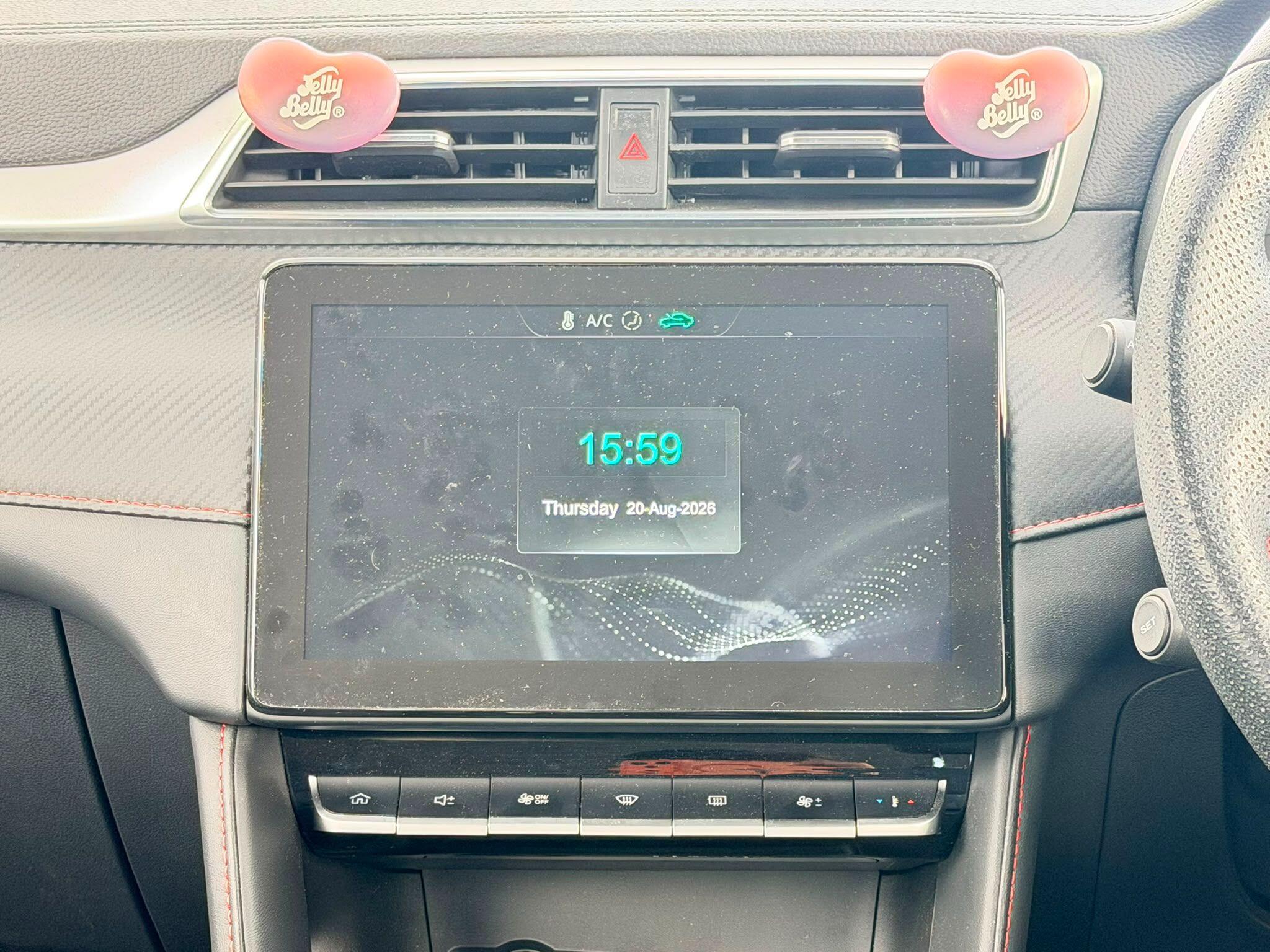 MG ZS view 22