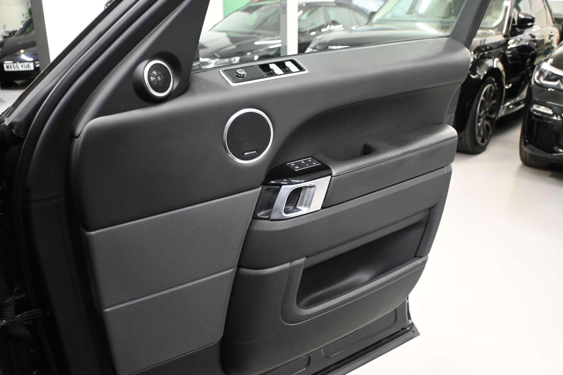Land Rover Range Rover Sport view 50