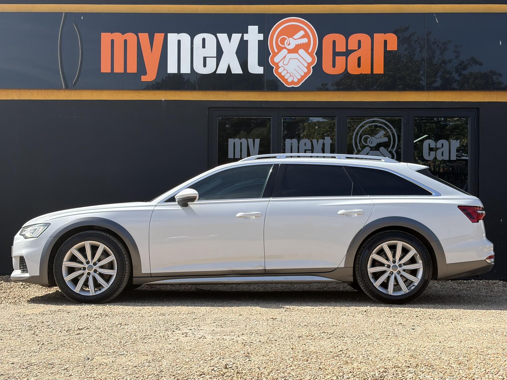 Audi A6 Allroad view 5