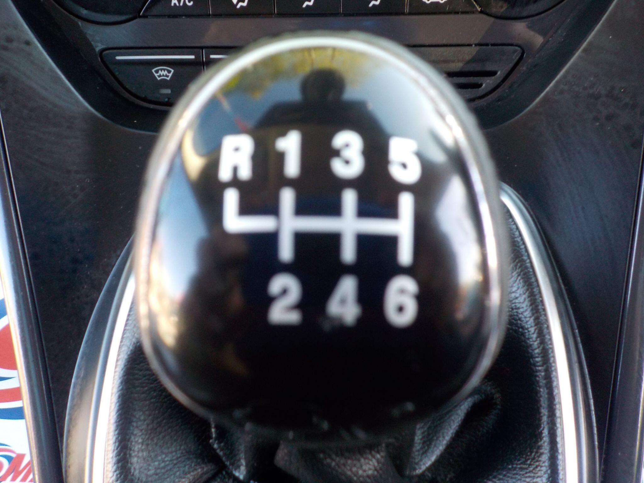 Ford Kuga 2.0 TDCi Titanium 2WD Euro 5 5dr