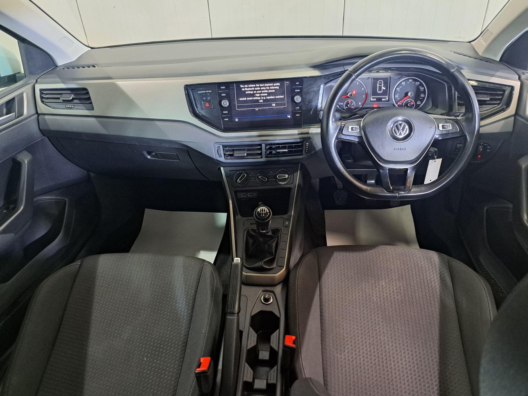 Volkswagen Polo view 13