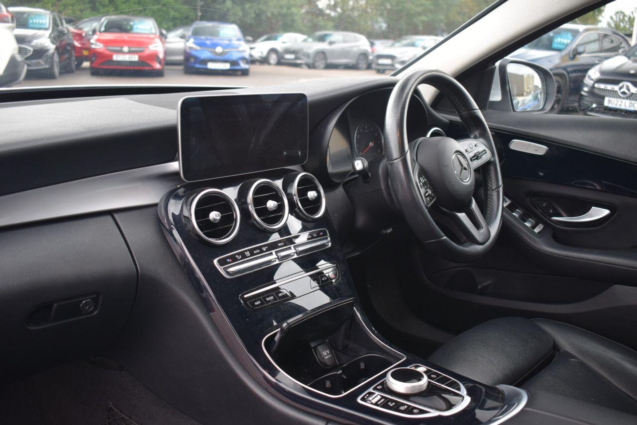 Mercedes-Benz C-Class view 16
