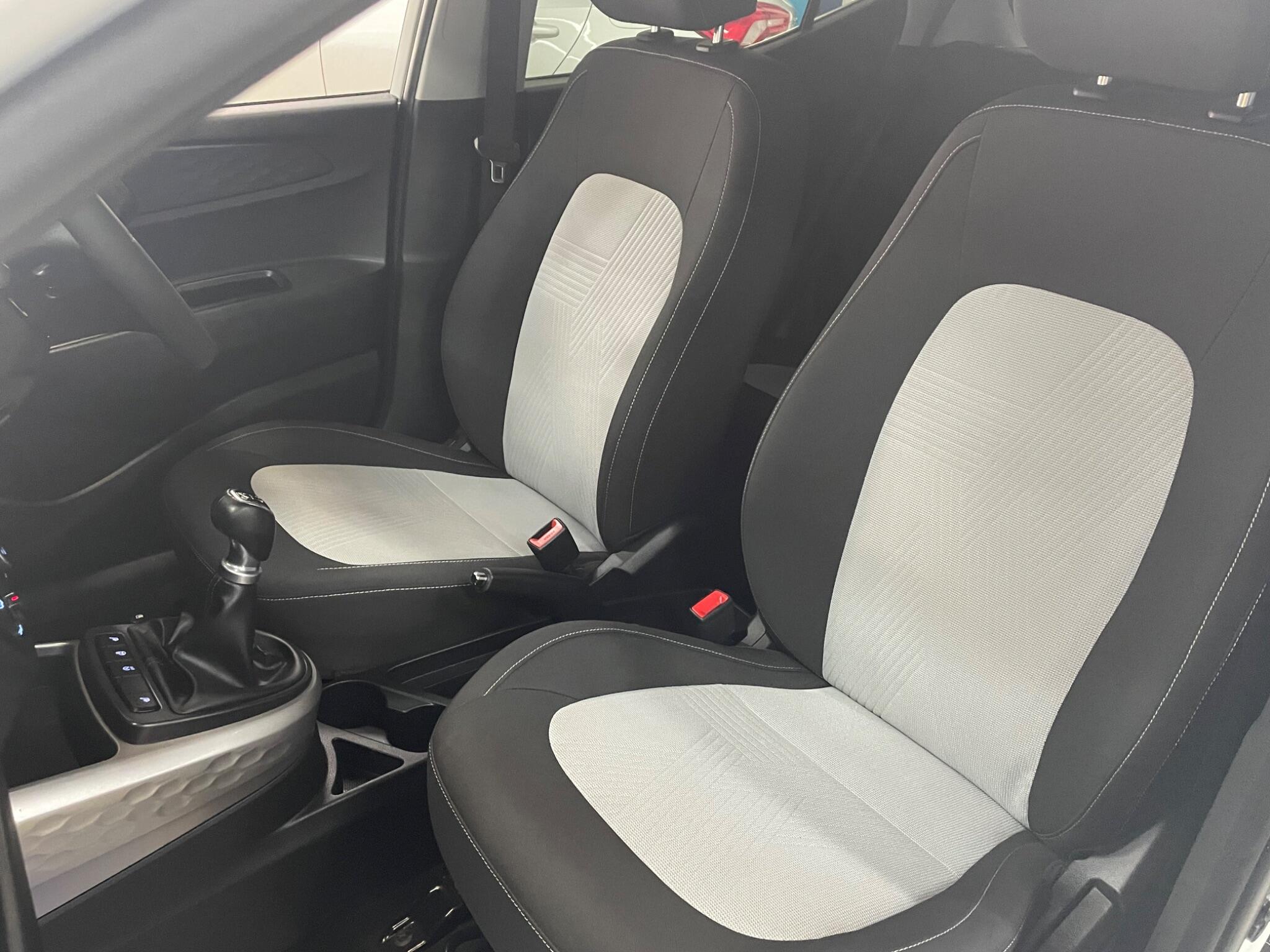 Hyundai I10 view 15