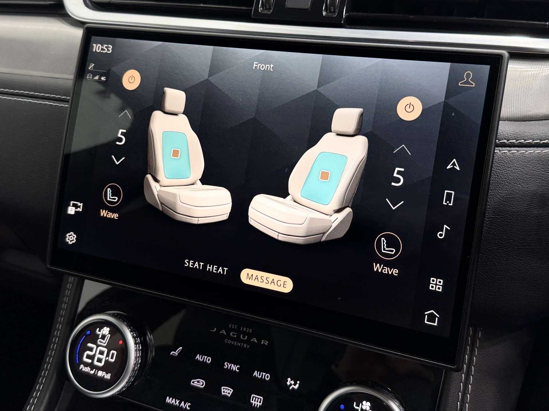 Jaguar F-Pace view 43