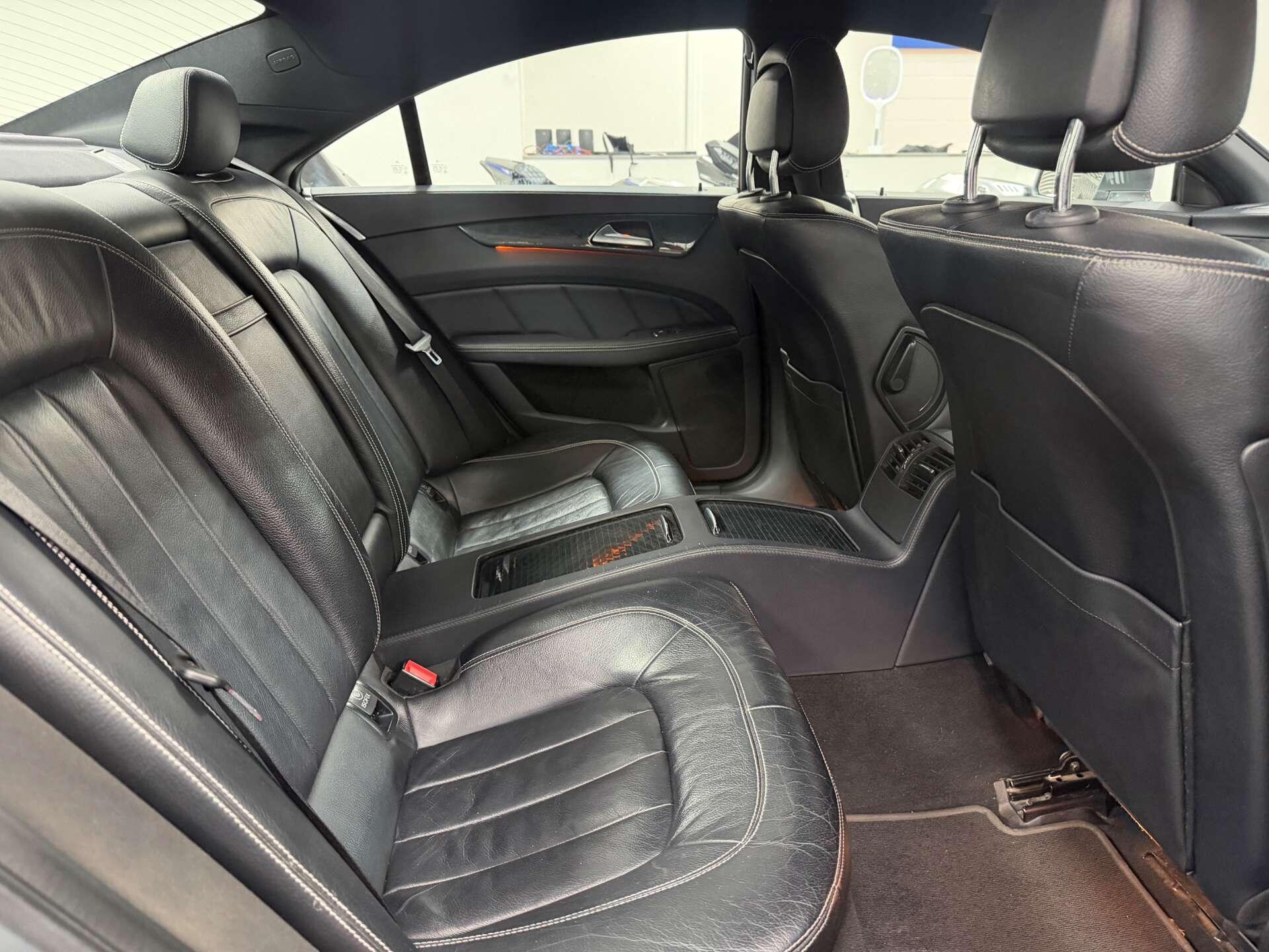 Mercedes-Benz CLS view 36