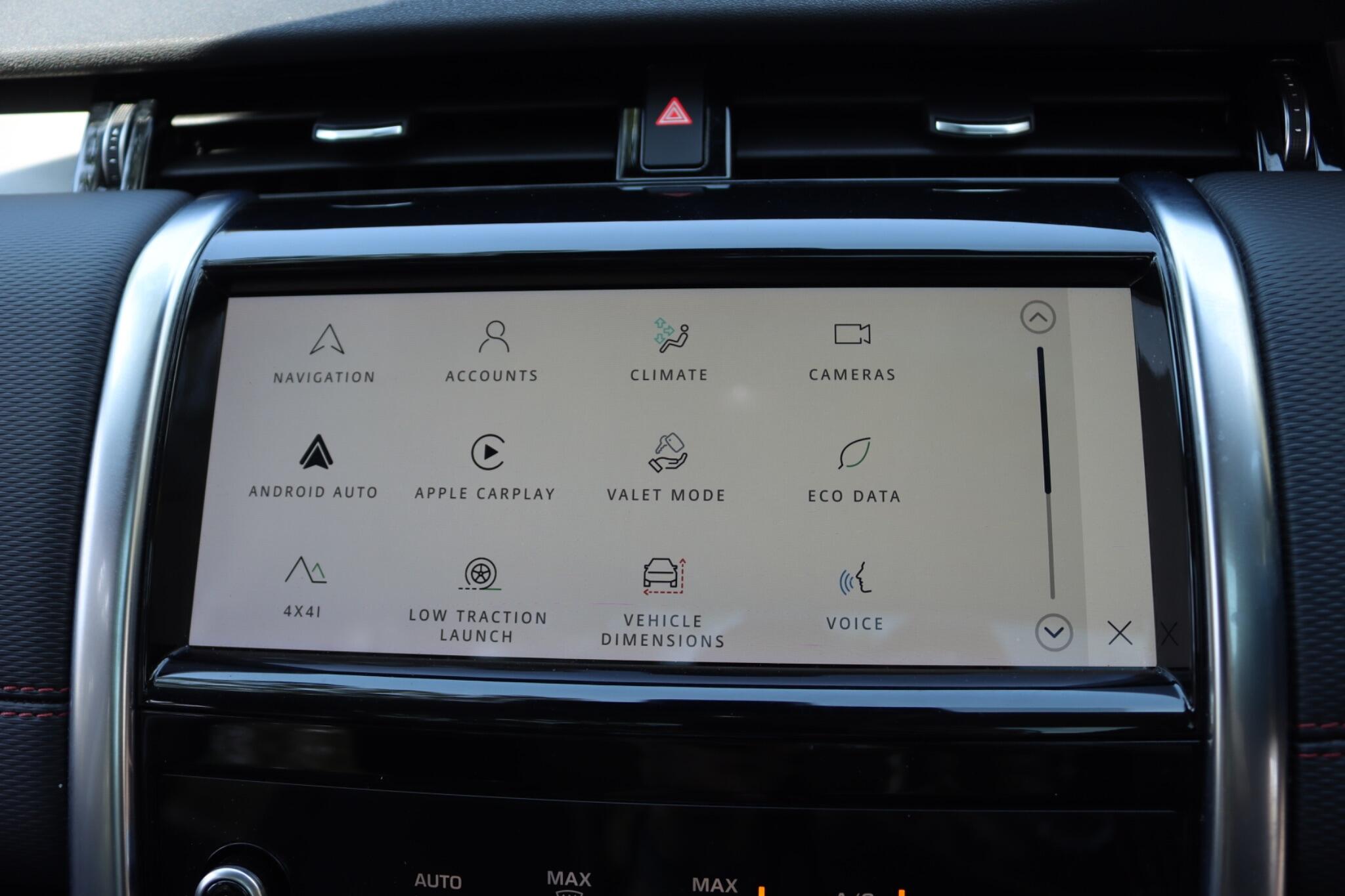 Land Rover Discovery Sport view 28