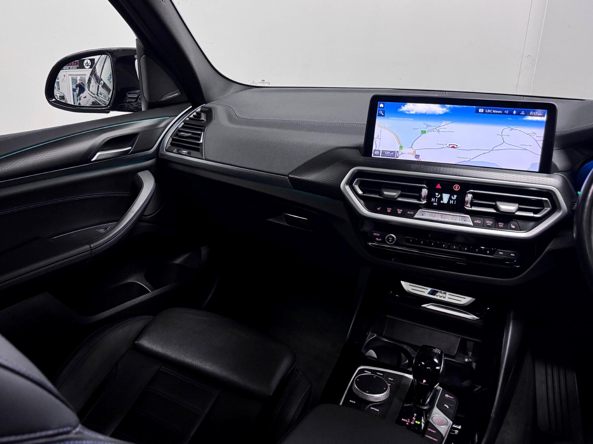 BMW X3 view 14