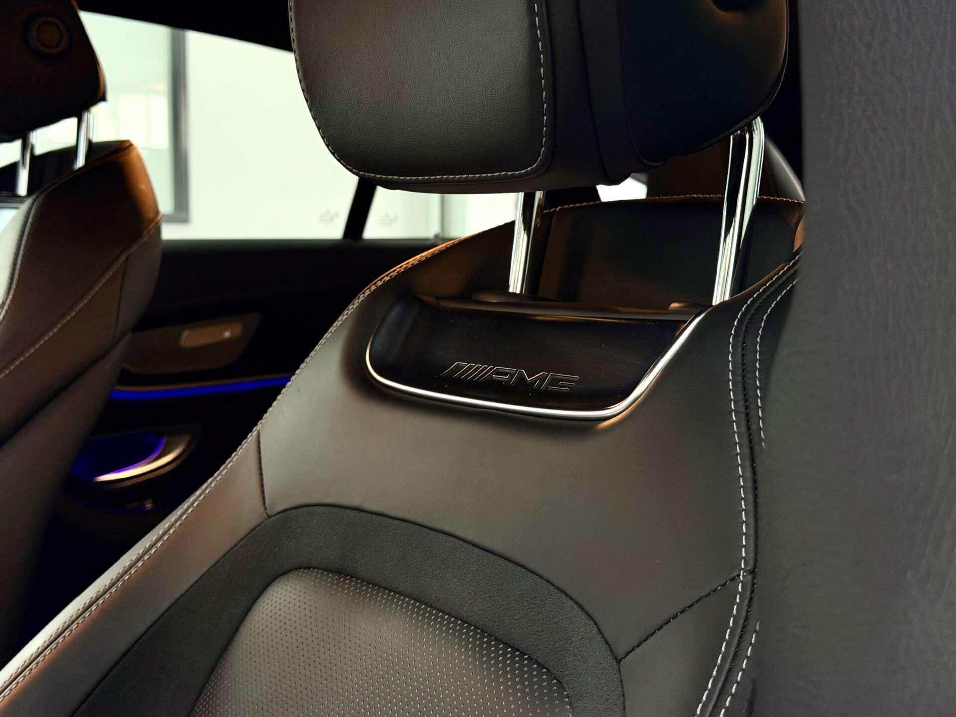 Mercedes-Benz Amg GT view 55