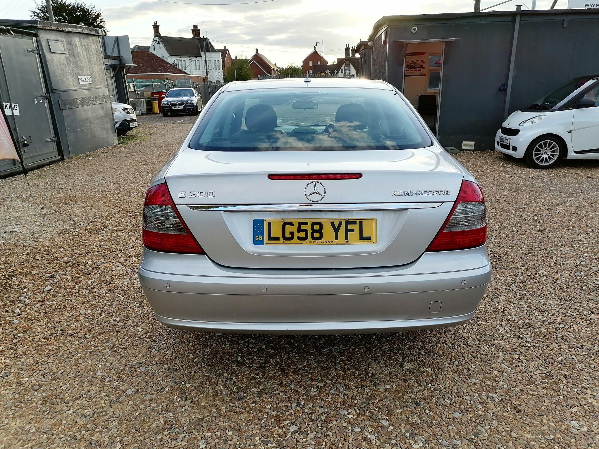 Mercedes-Benz E-Class view 20