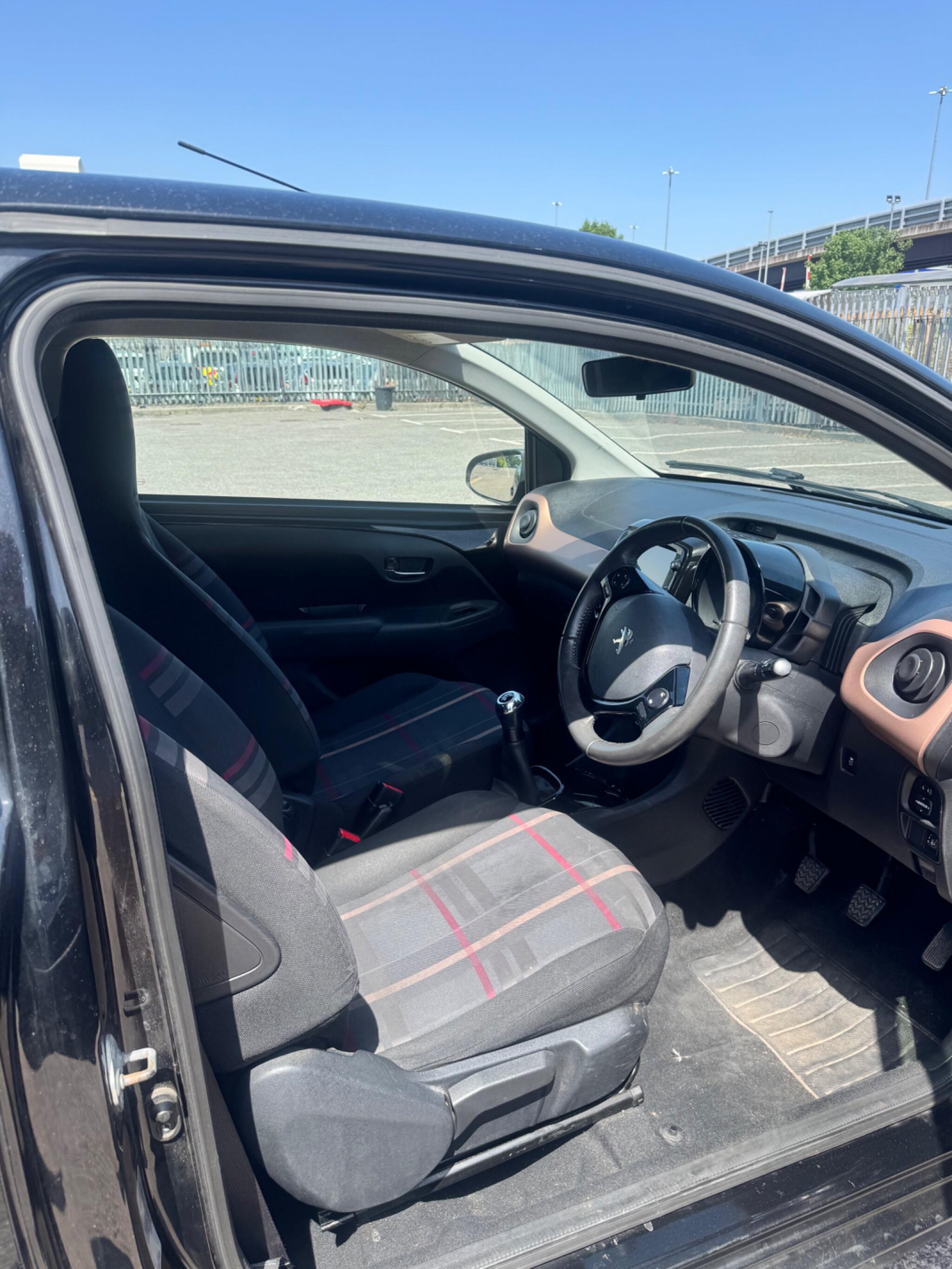 Peugeot 108 view 26