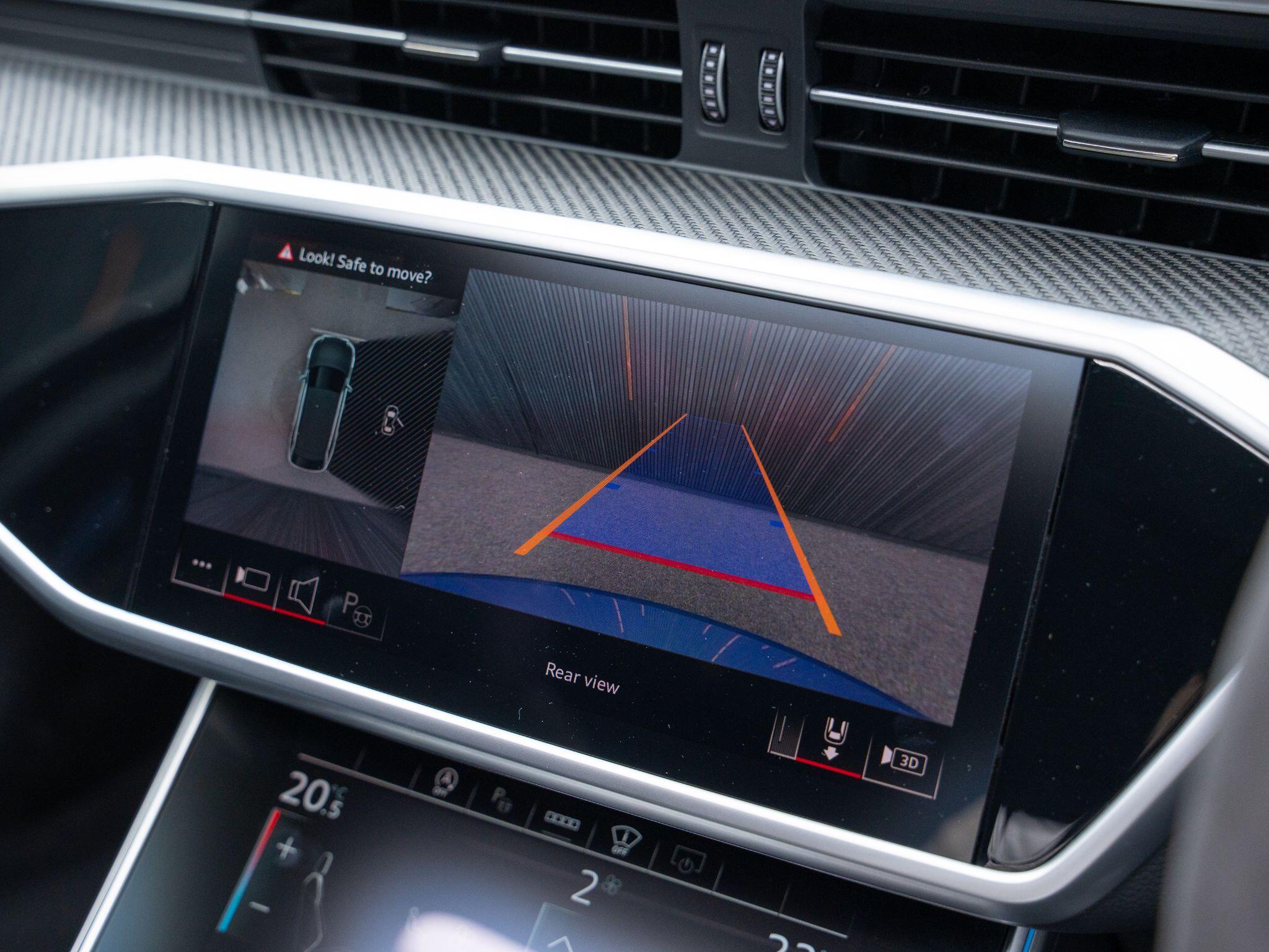 Audi RS6 view 44