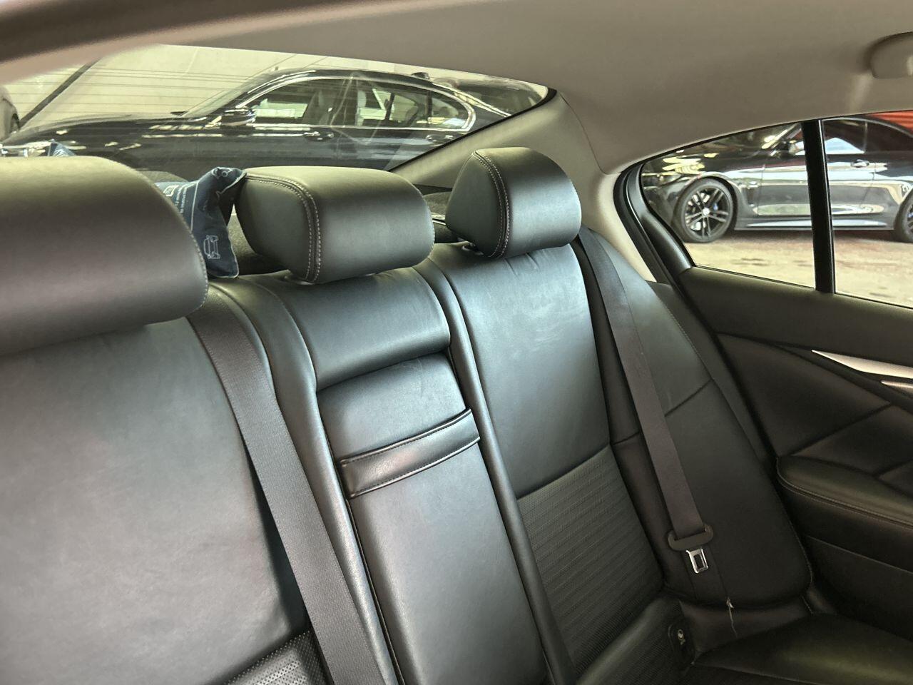 Infiniti Q50 view 61