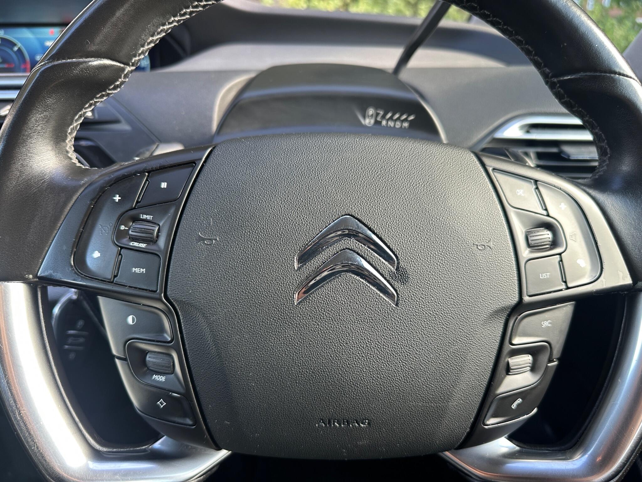 Citroen Grand C4 Picasso view 30