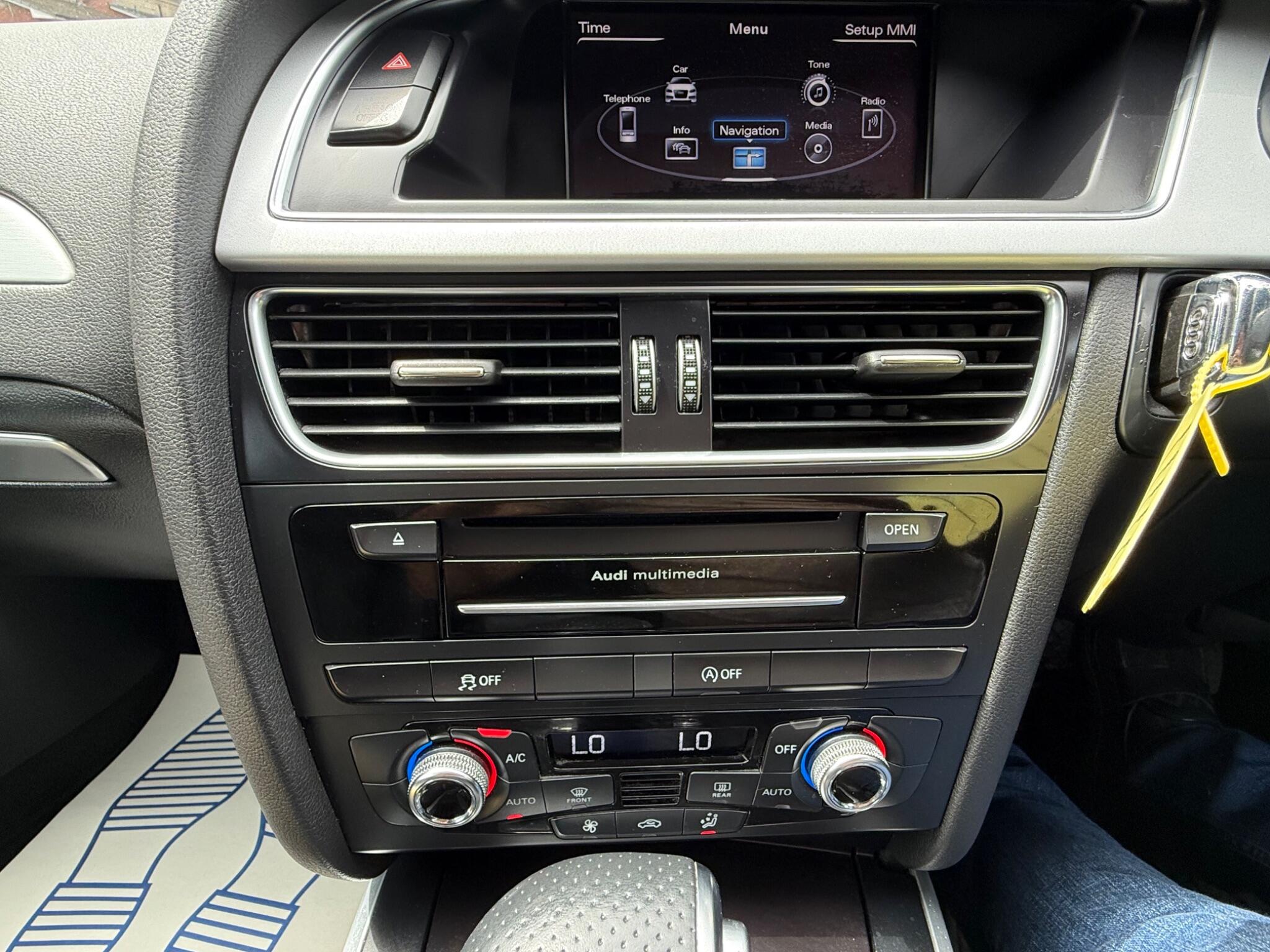 Audi A4 view 16