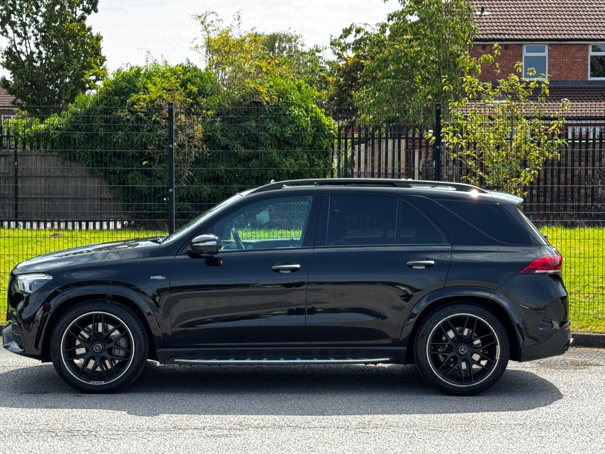 Mercedes-Benz Gle view 10