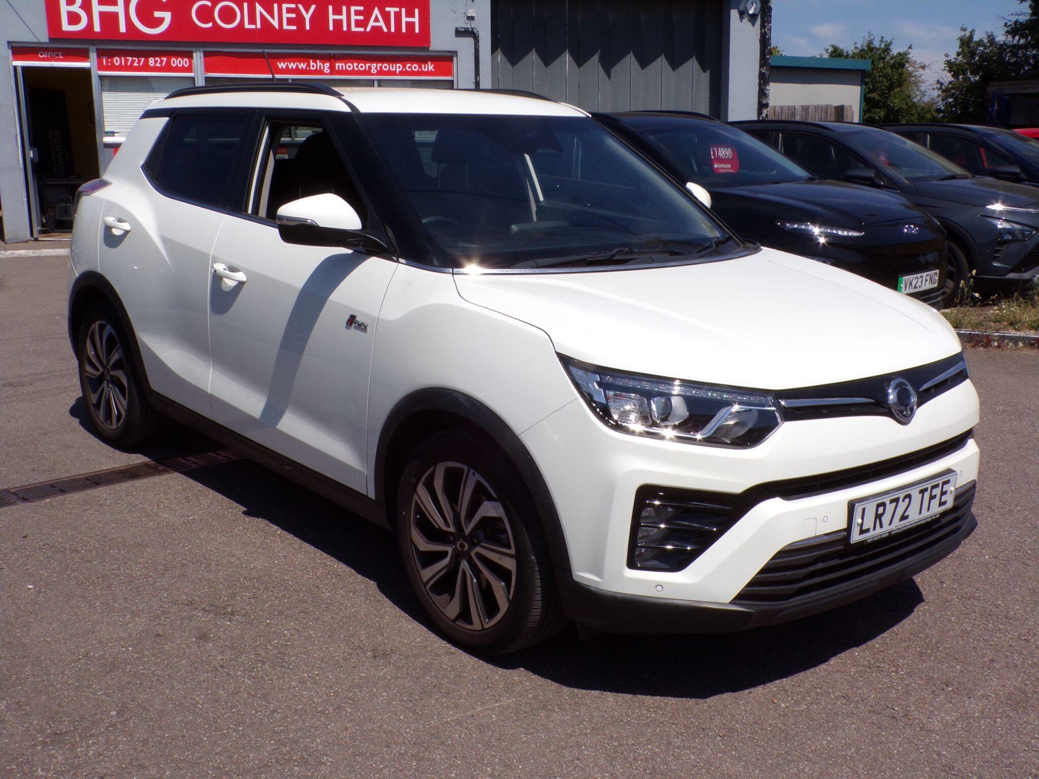 Ssangyong Tivoli main image