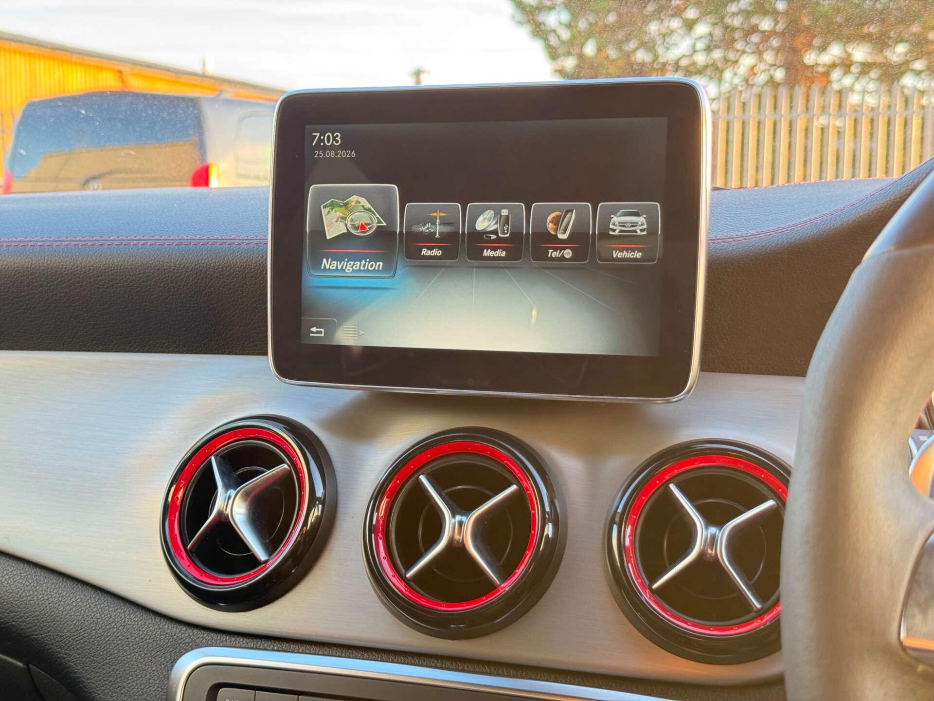 Mercedes-Benz Cla view 65