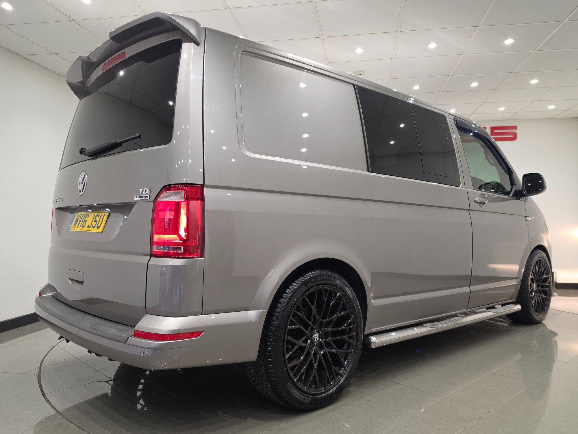 Volkswagen Transporter view 81