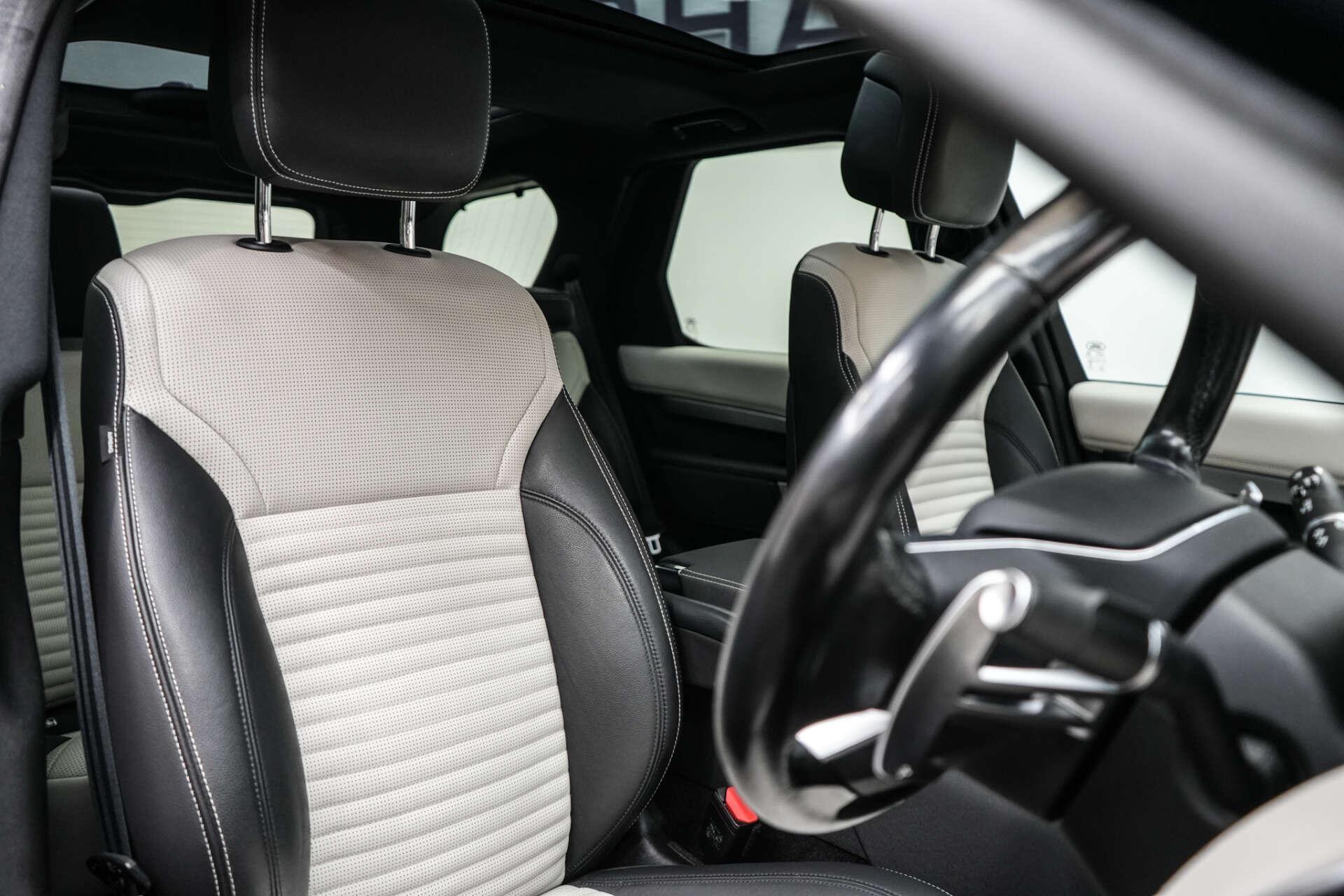 Land Rover Discovery 3 view 13