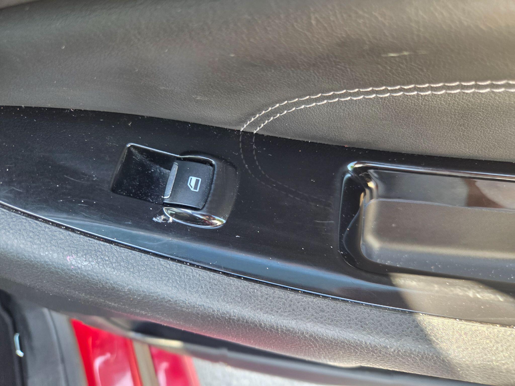 Ford S-Max view 15