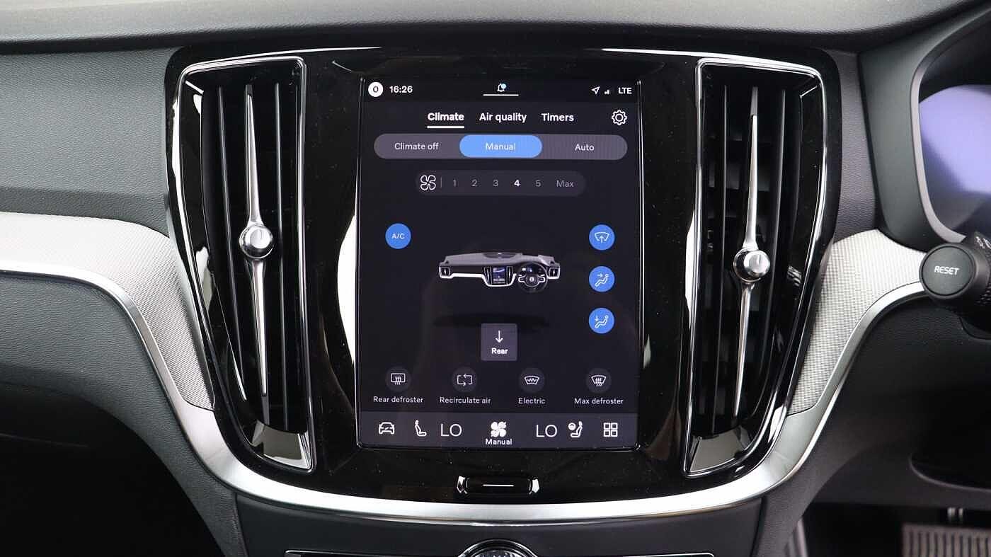 Volvo V60 view 38