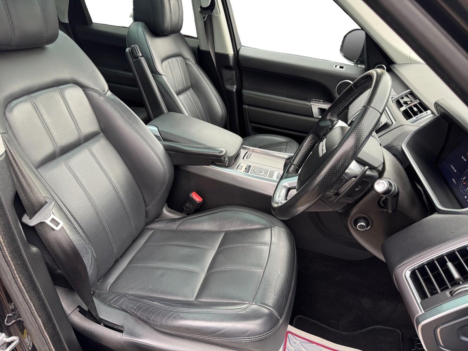 Land Rover Range Rover Sport view 13