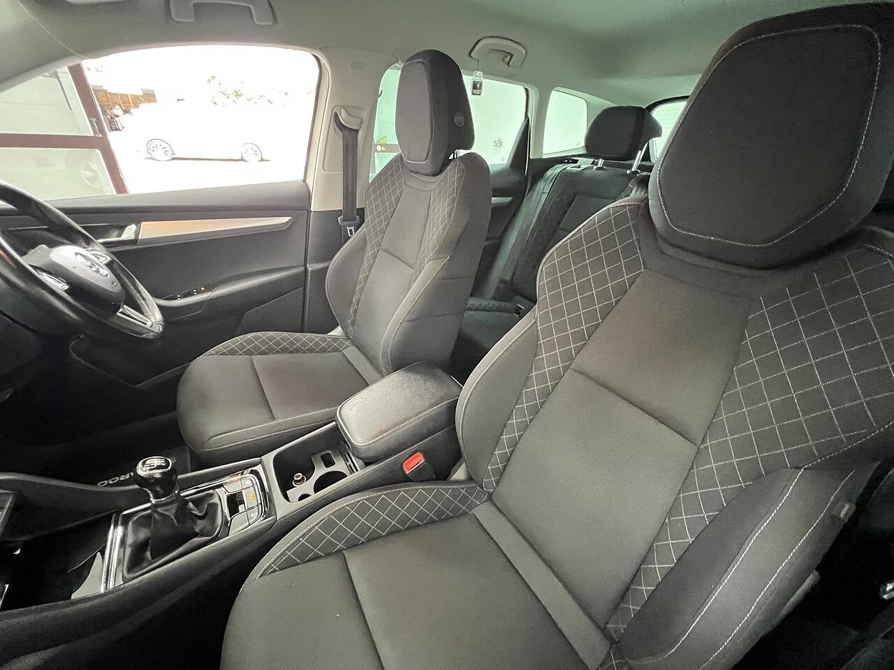 Skoda Karoq view 18