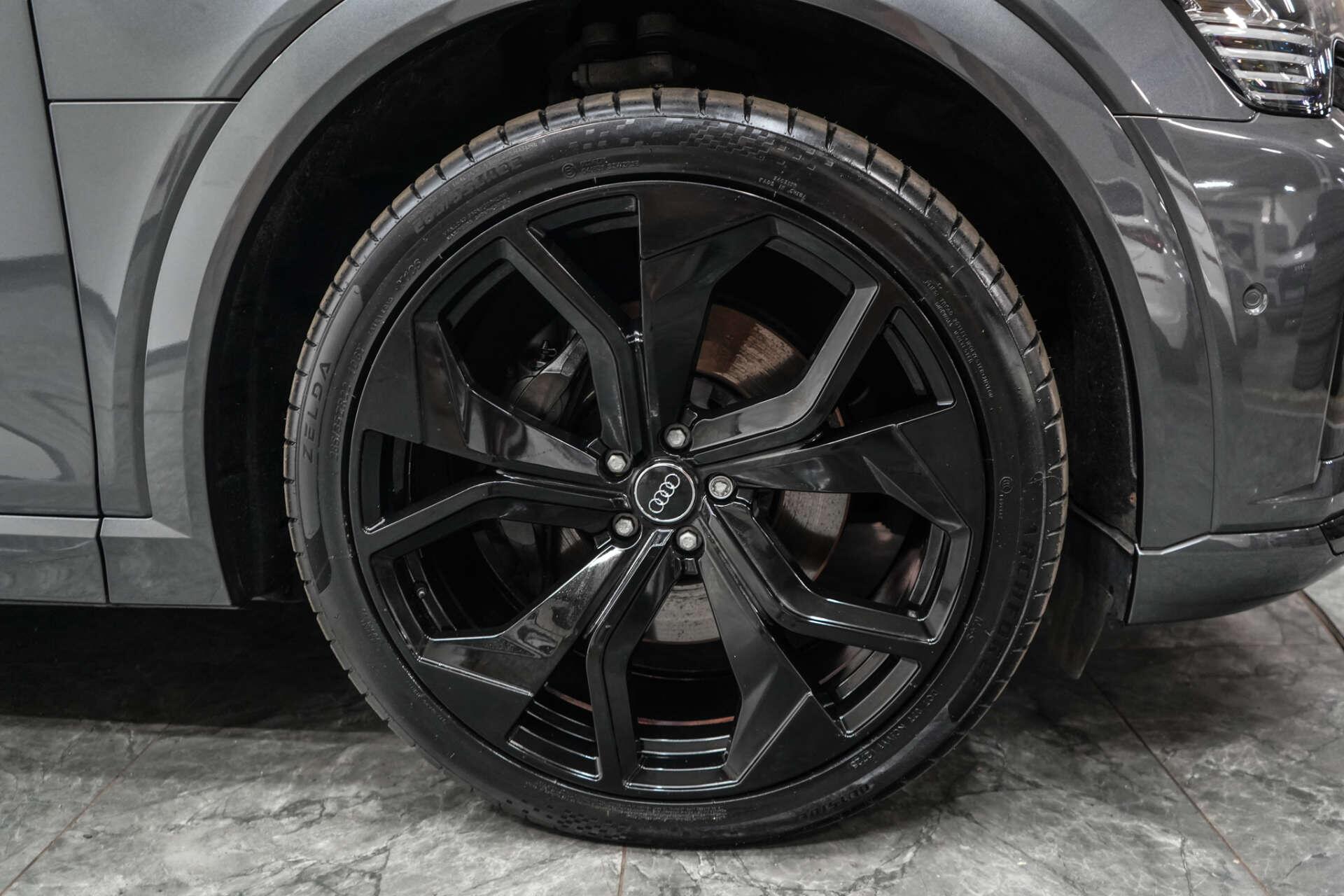 Audi Q8 E-Tron view 7