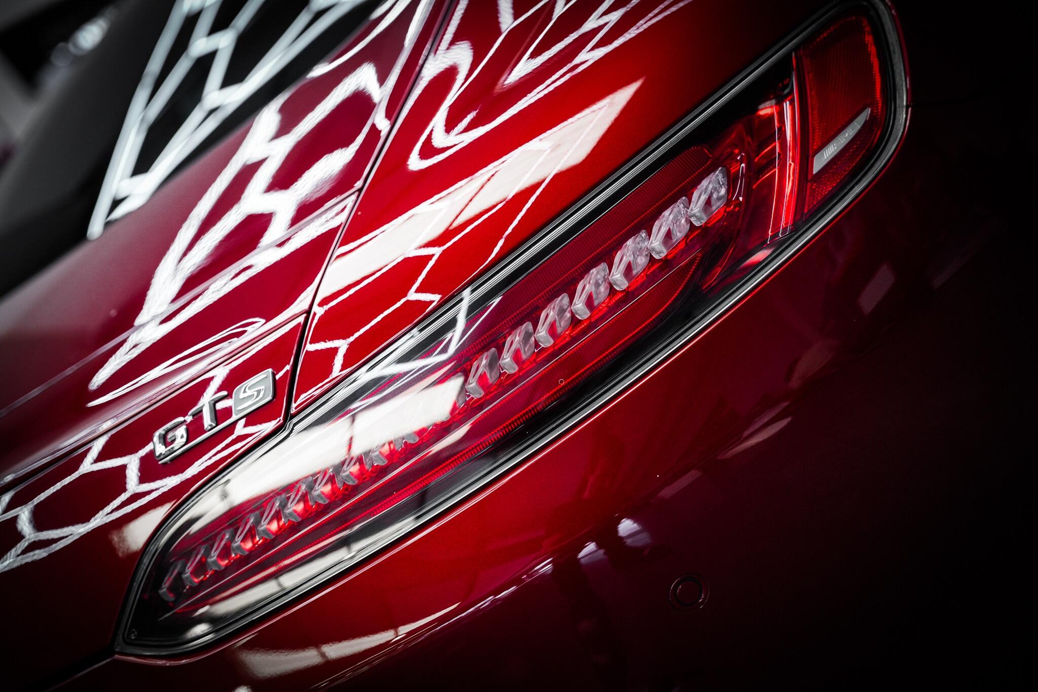 Mercedes-Benz AMG GT view 40
