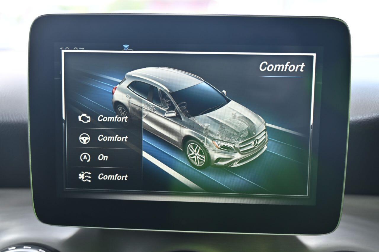 Mercedes-Benz Gla view 27
