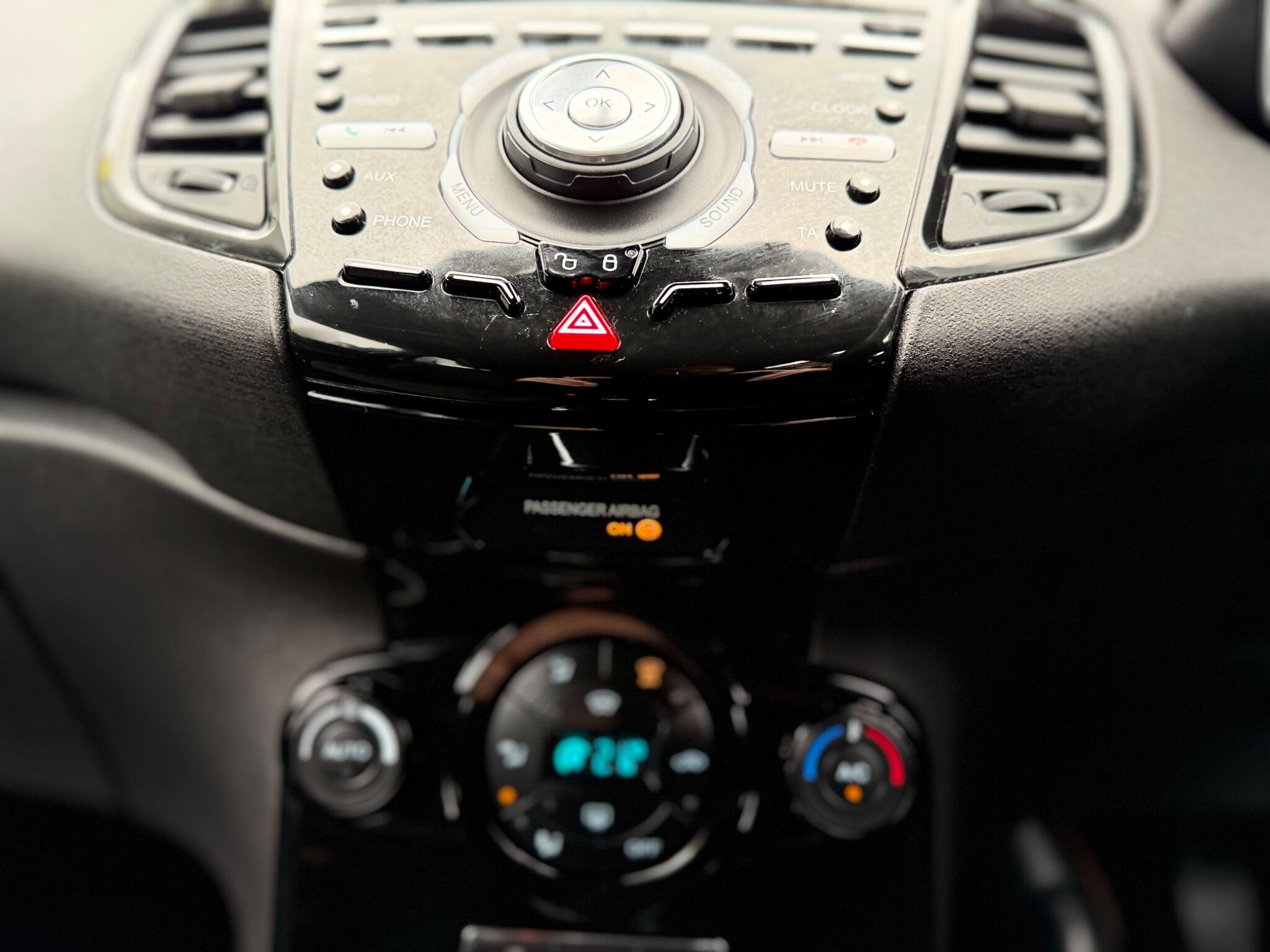 Ford Fiesta view 26