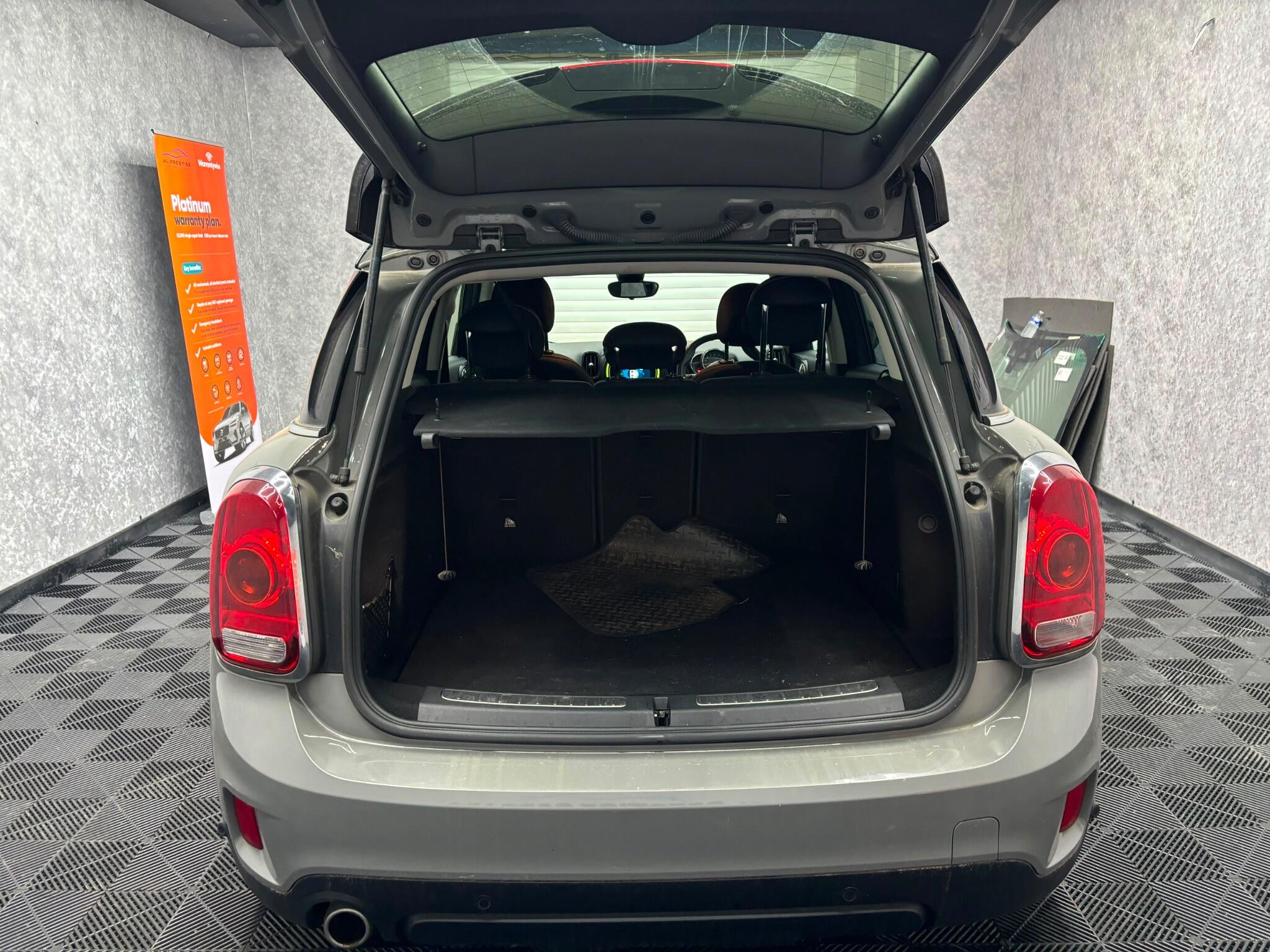 Mini Countryman view 32