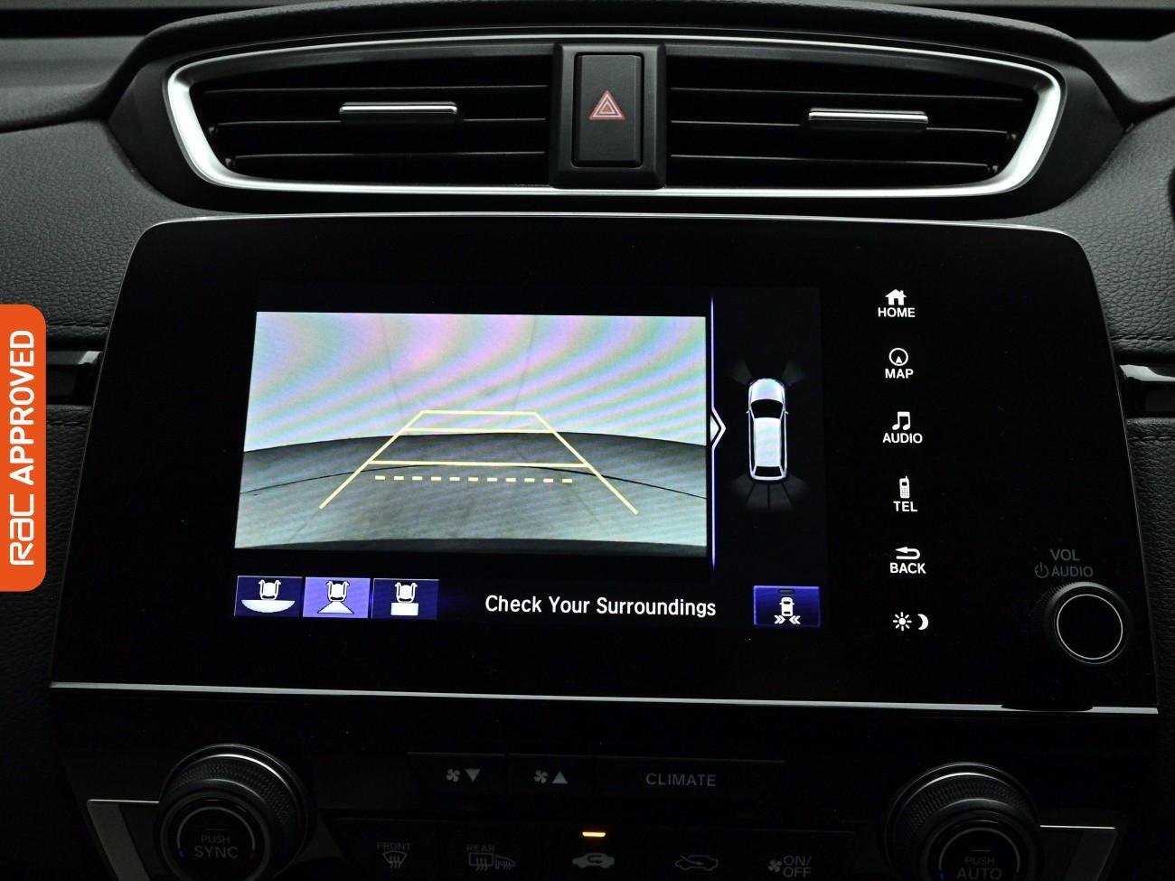 Honda CR-V view 3
