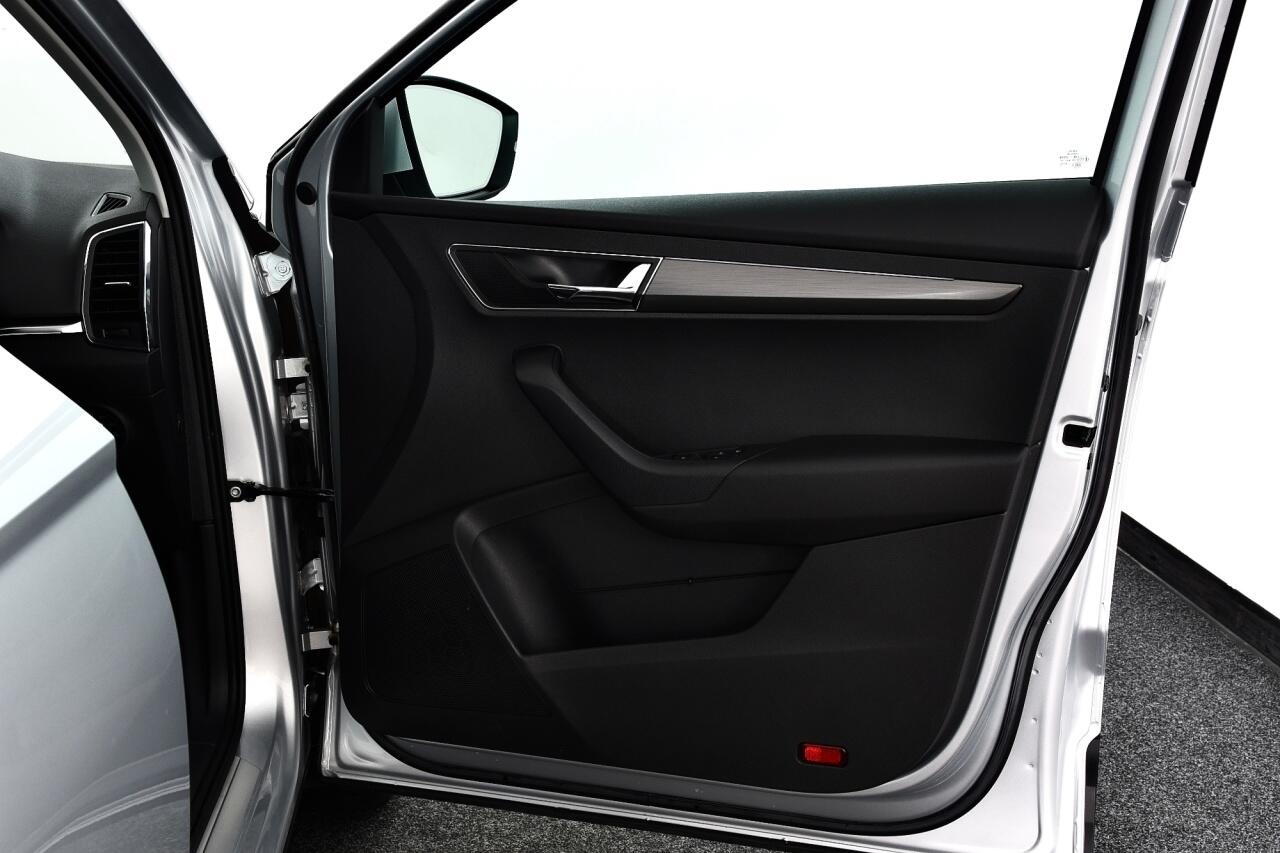 Skoda Karoq view 24